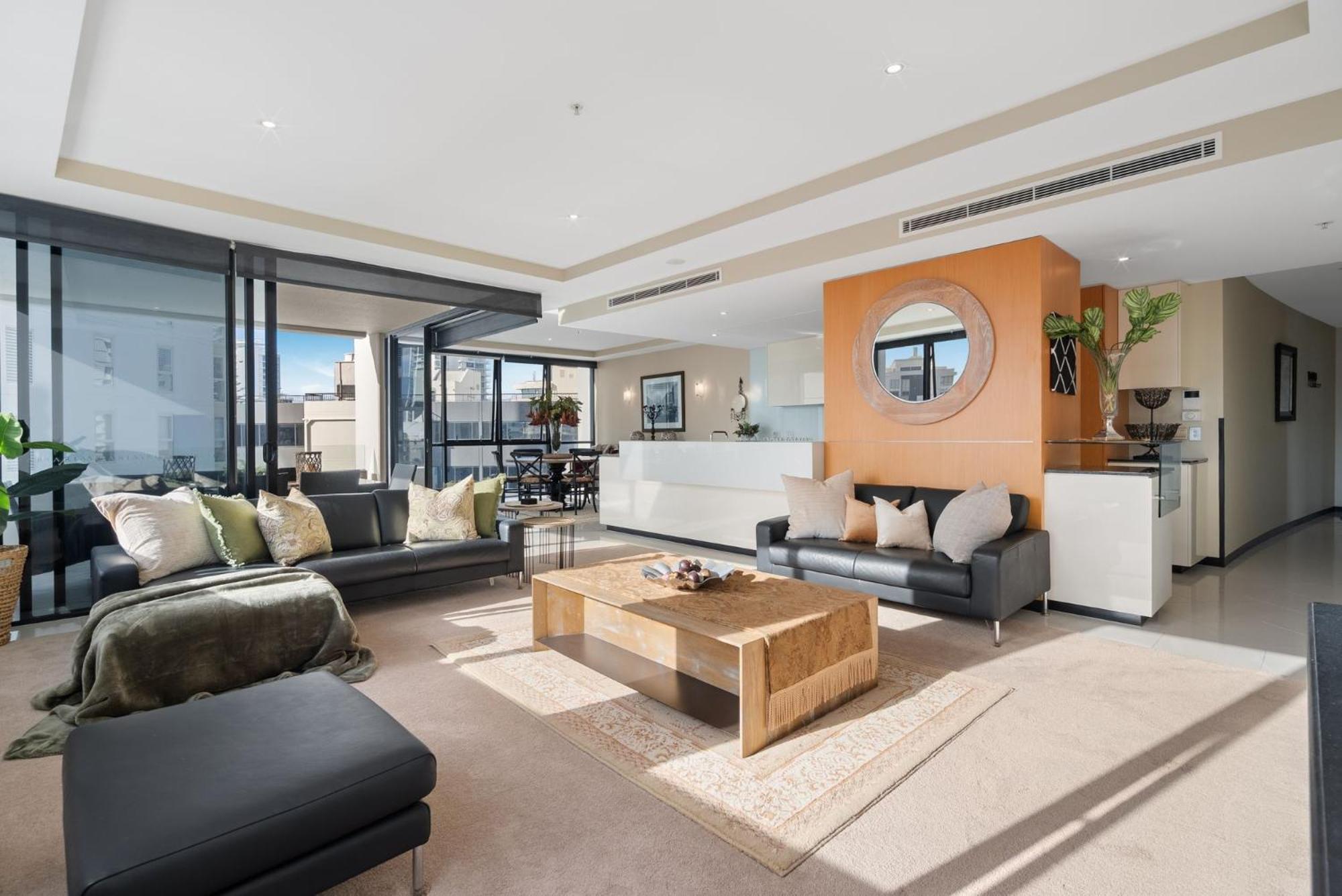 3 Bedroom 2 Bathroom Ocean Glimpse