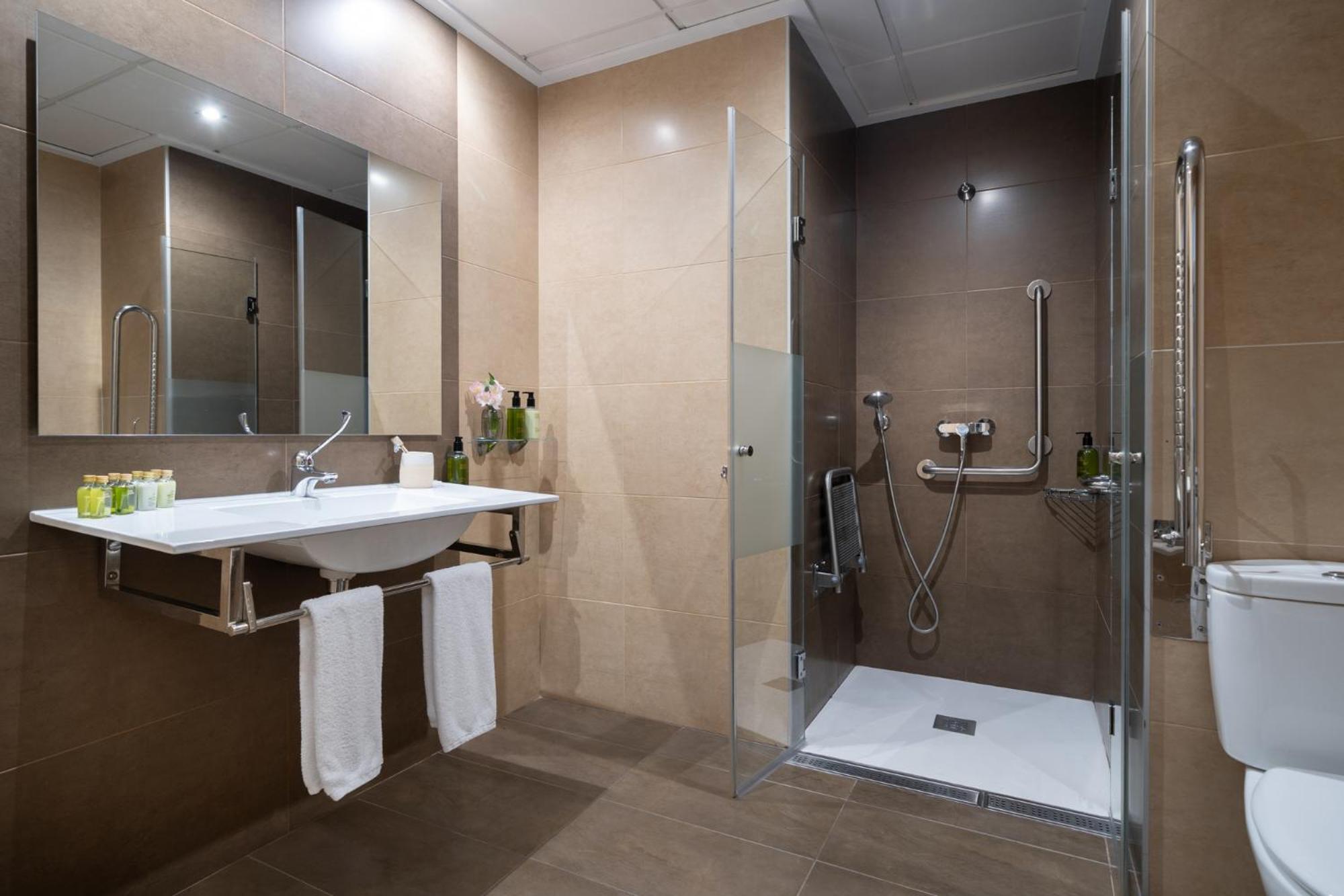 Twin Room Disability Access