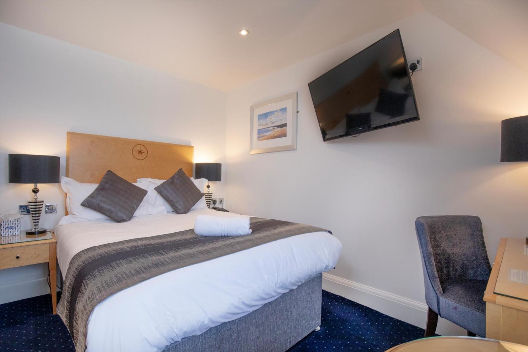 Deluxe Single Room