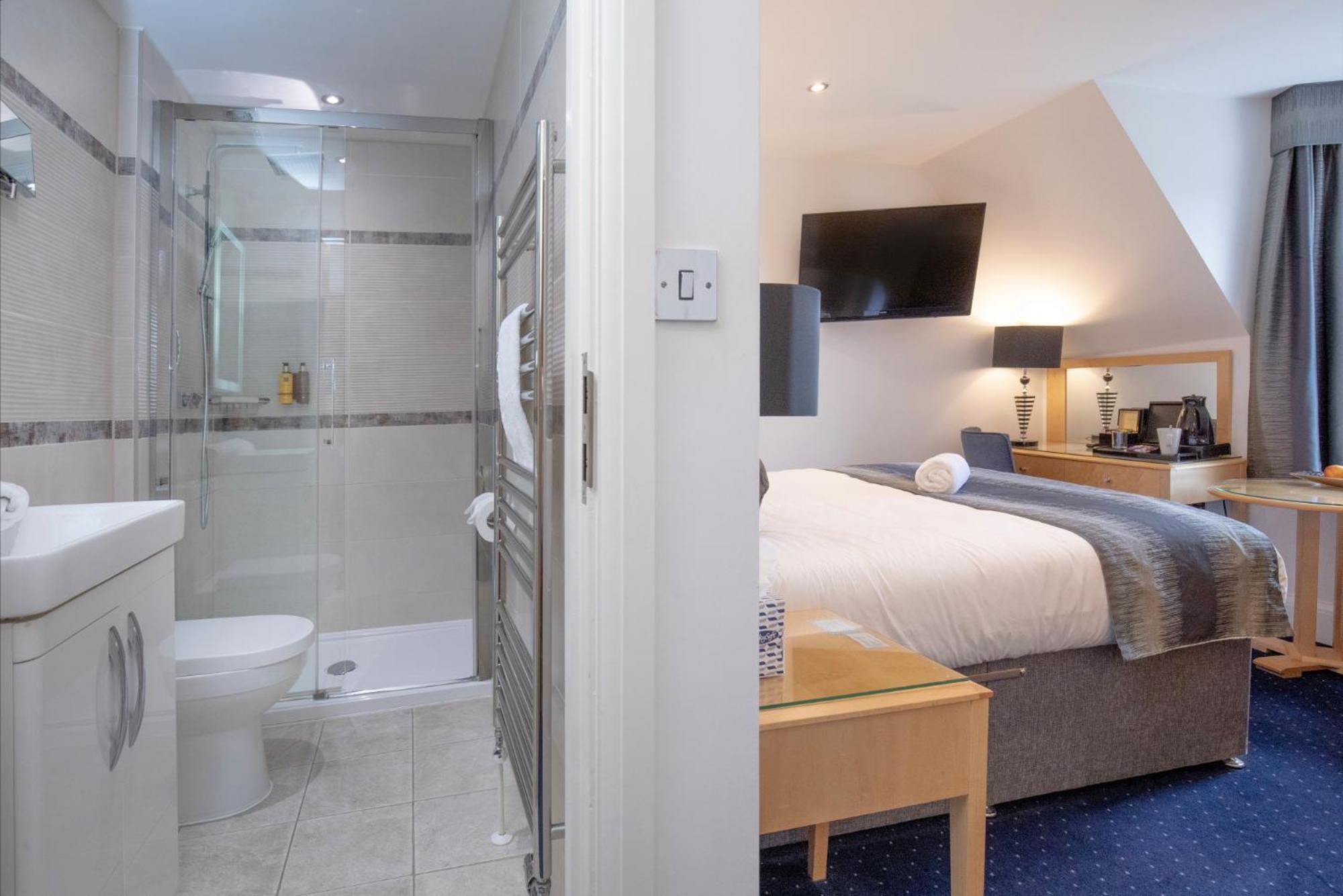 Deluxe Single Room