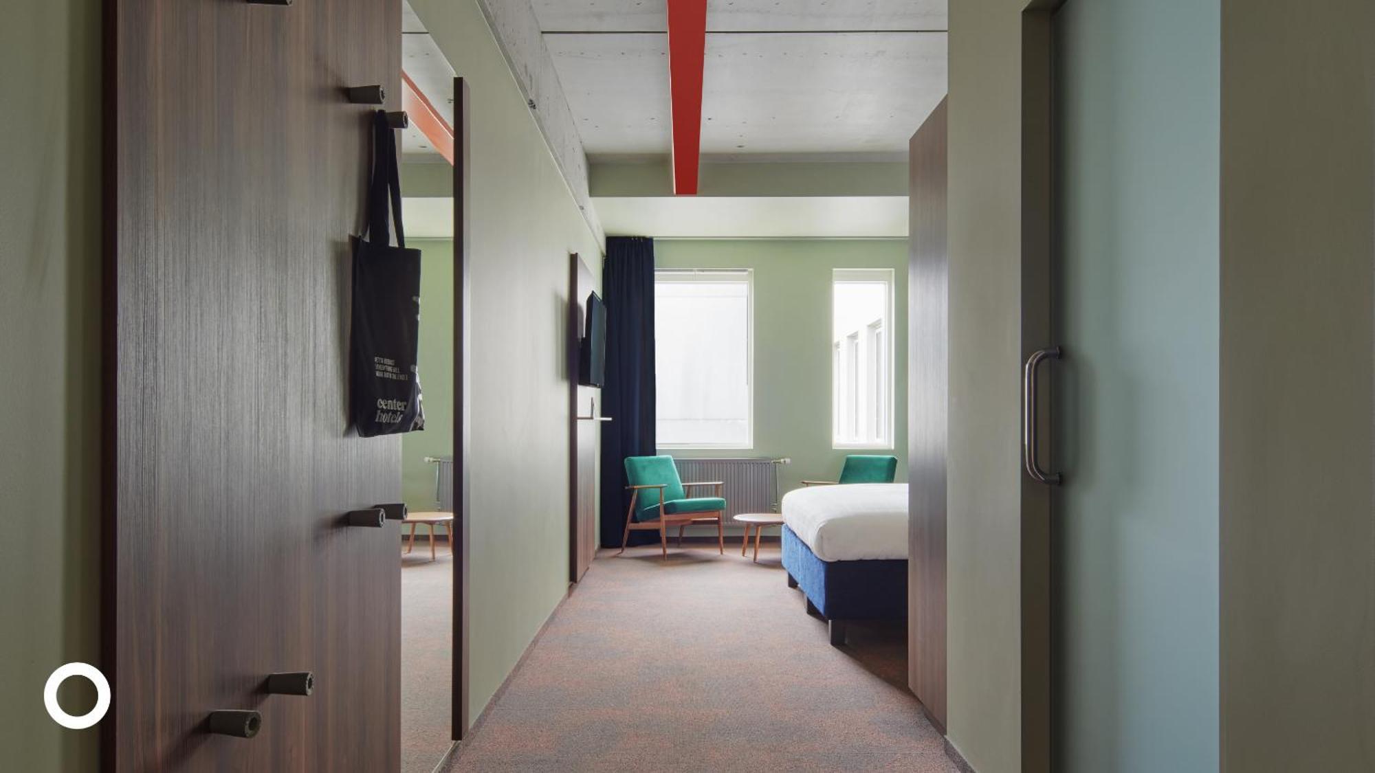 Deluxe King Room Spa Access