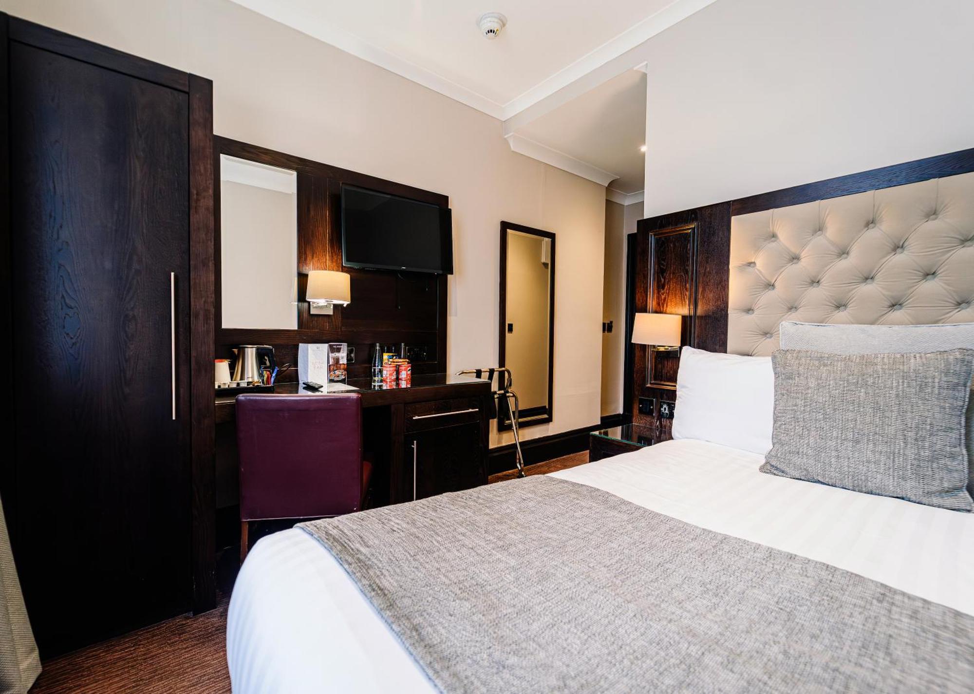 Small Double Room