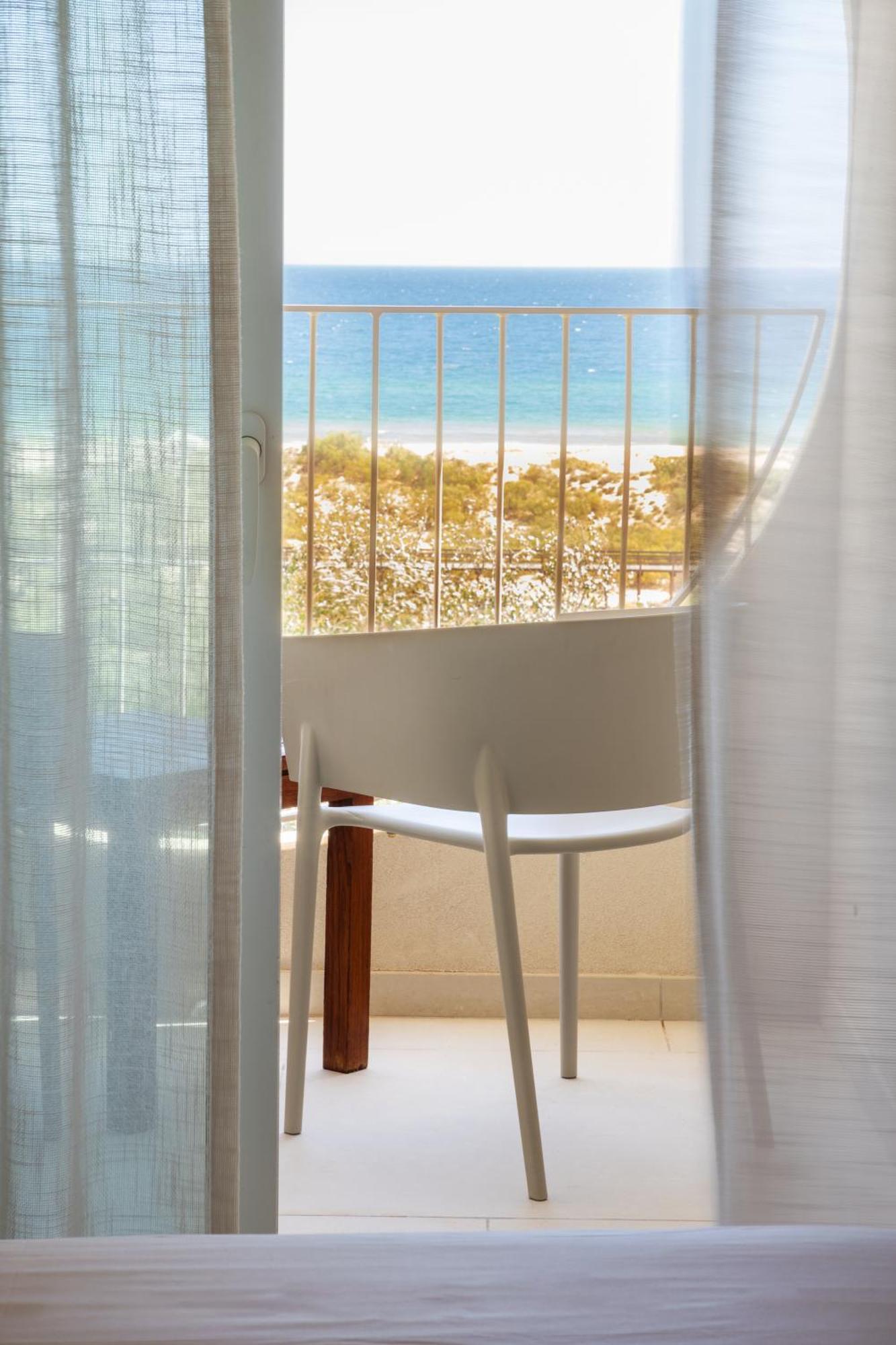 Standard Double or Twin Room with Sea View