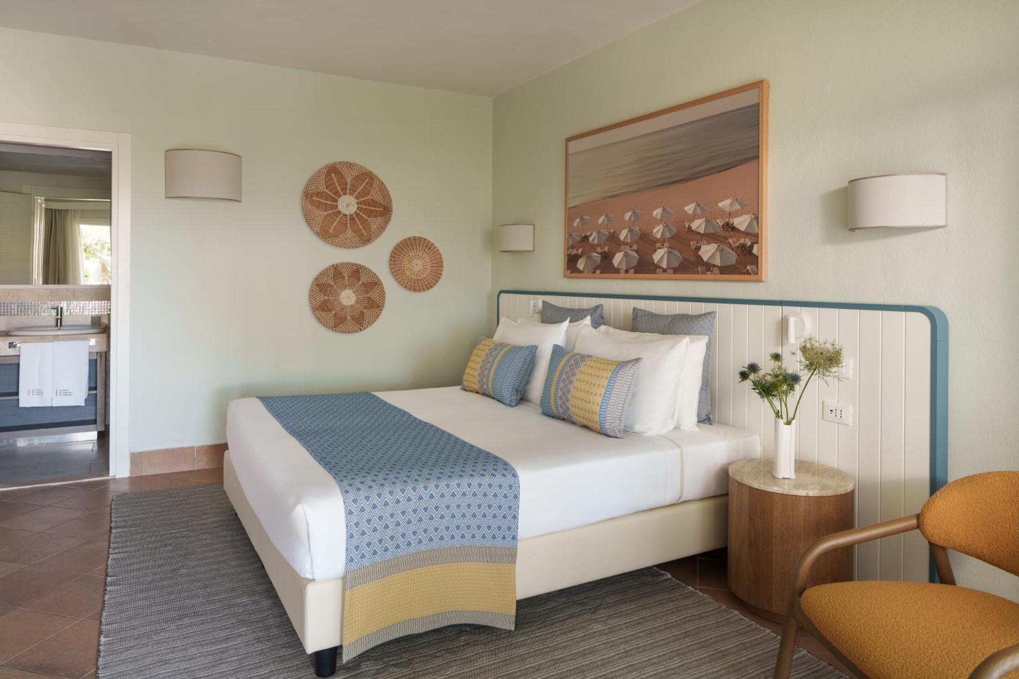 Superior Double or Twin Room,1771500177:JPEG