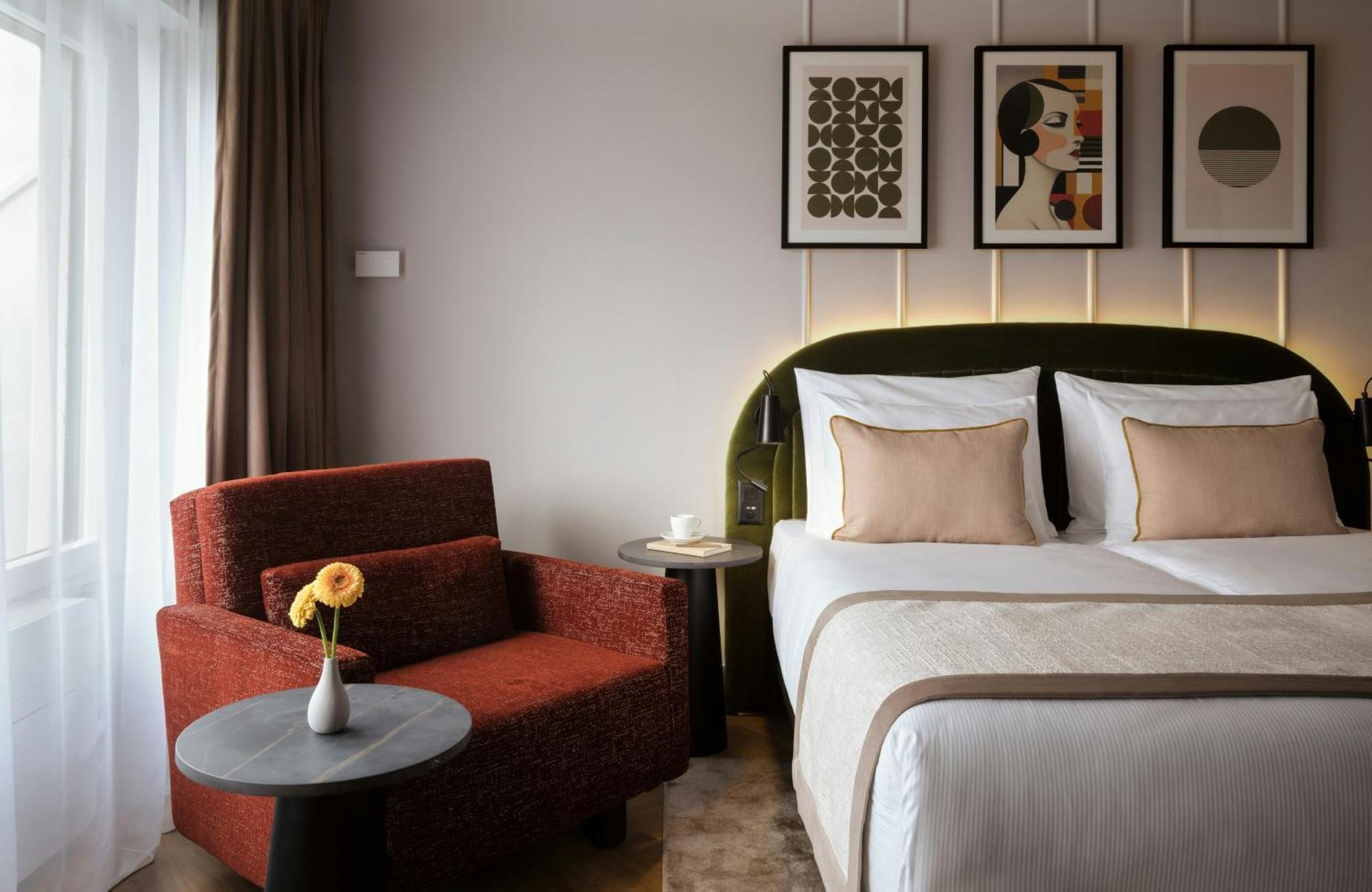 Comfort Triple Room