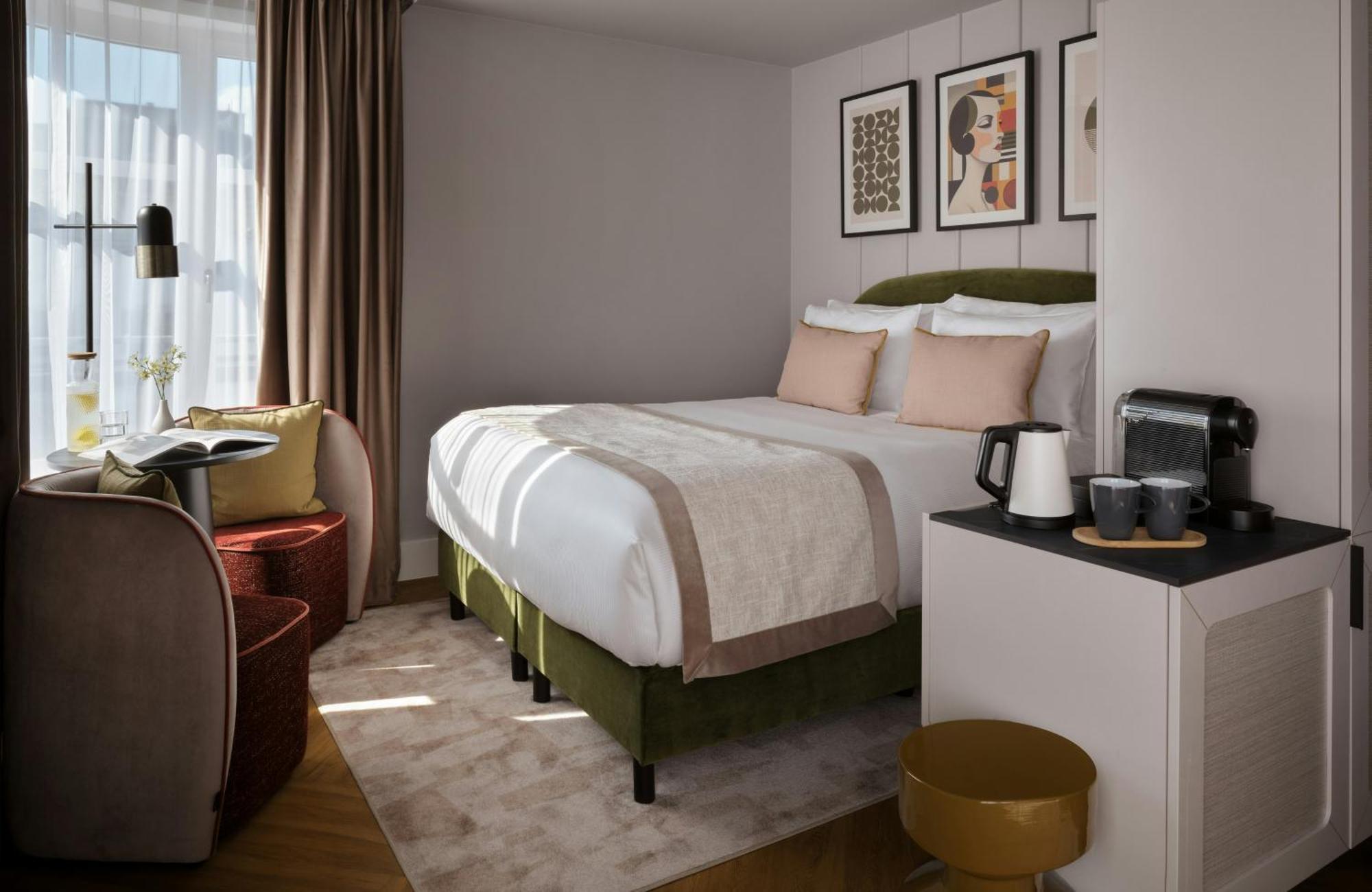 Deluxe Plus Room