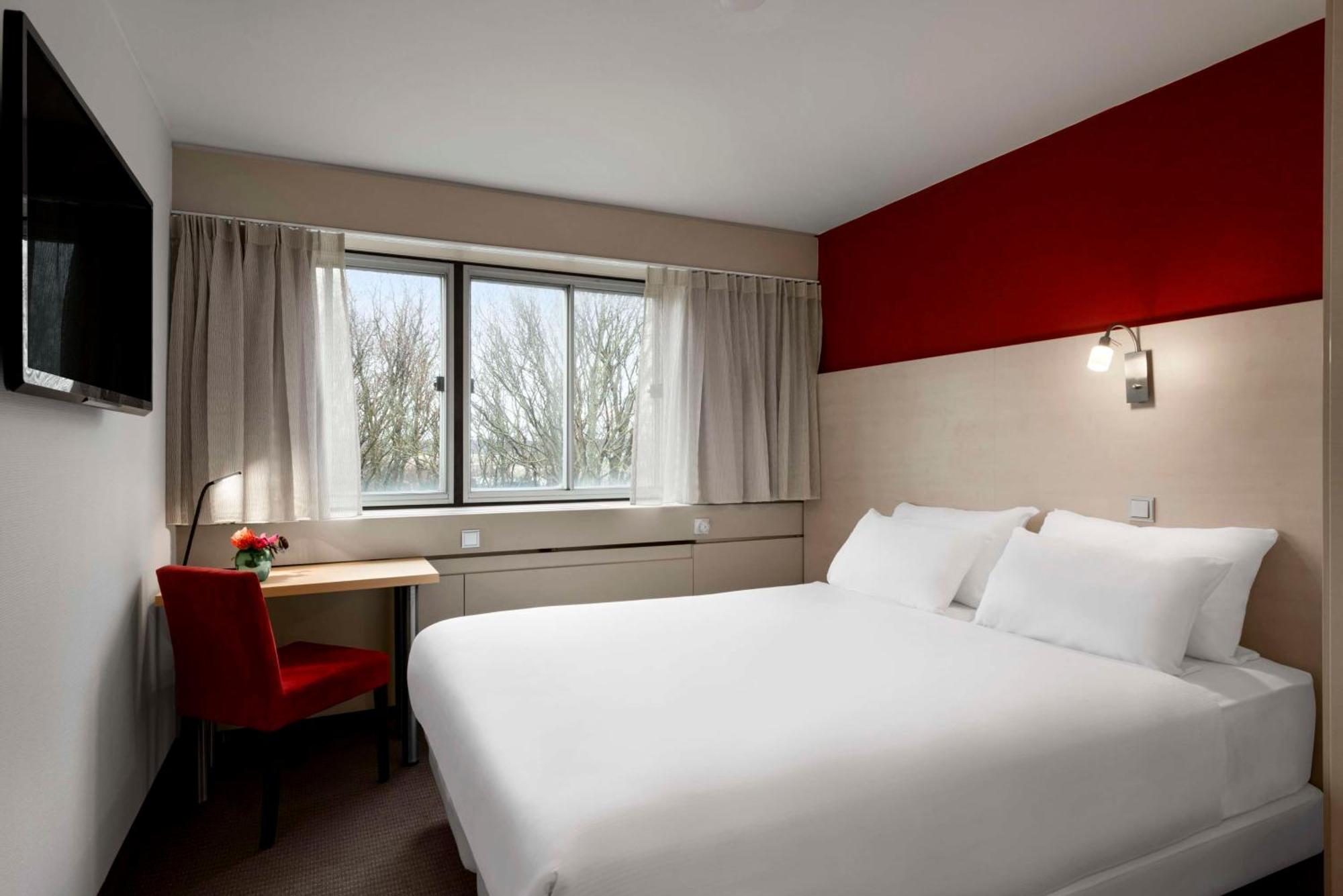 Small Standard Room
