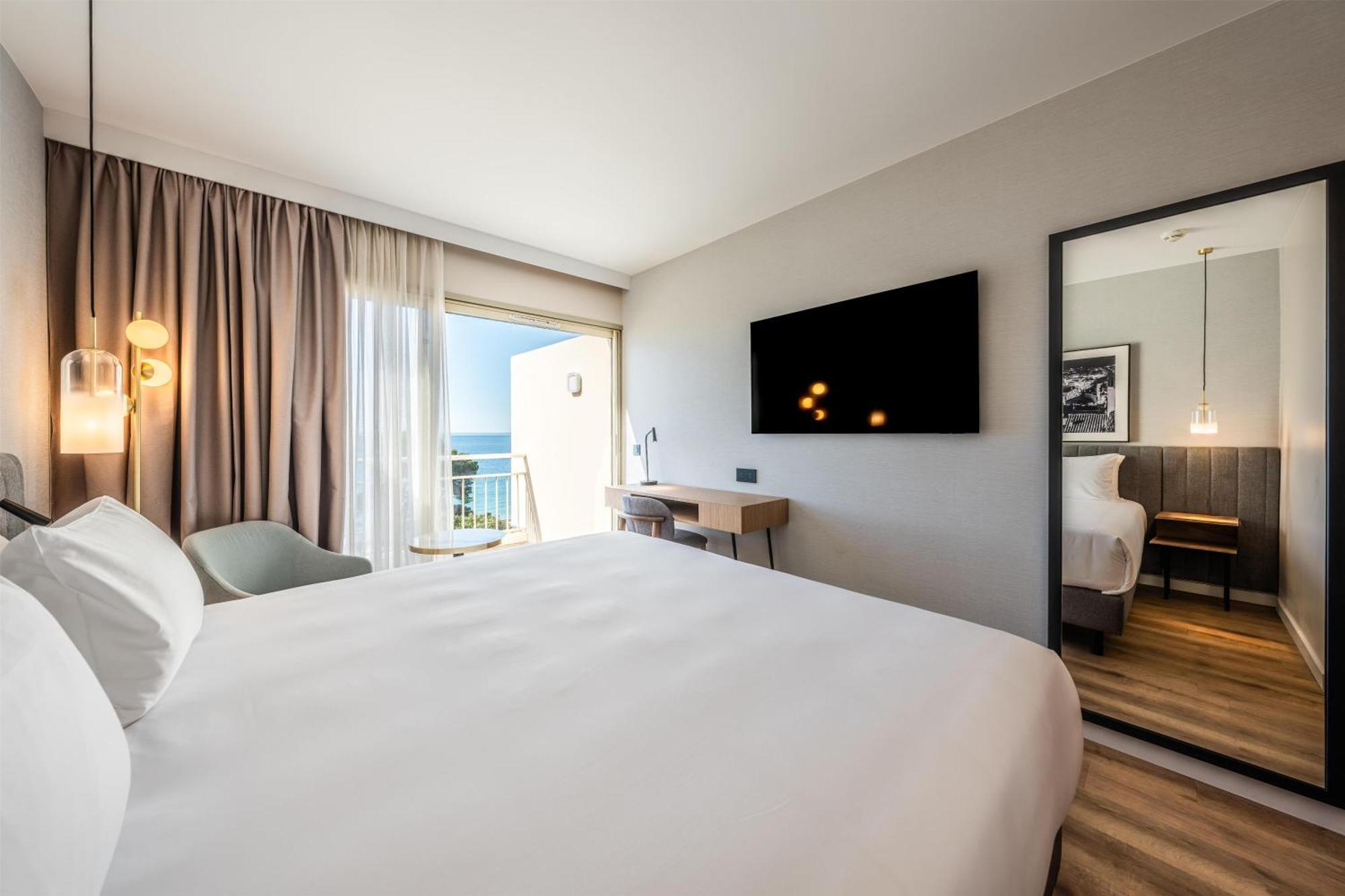 Habitación Premium con balcón y vistas al mar