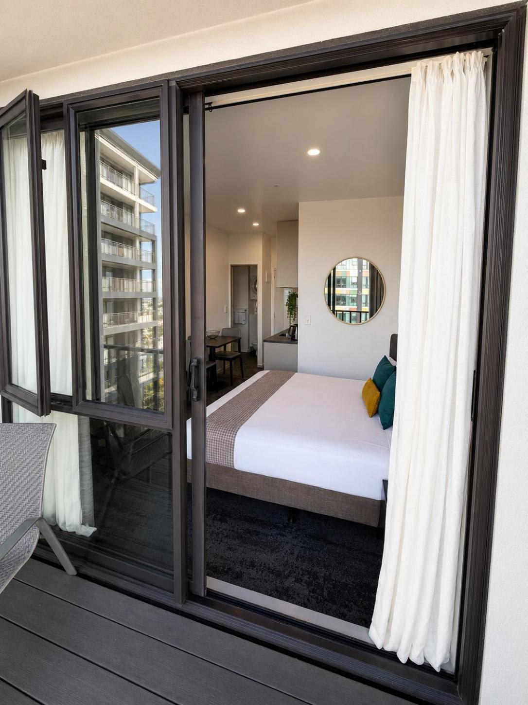 Studio Executive Apartment