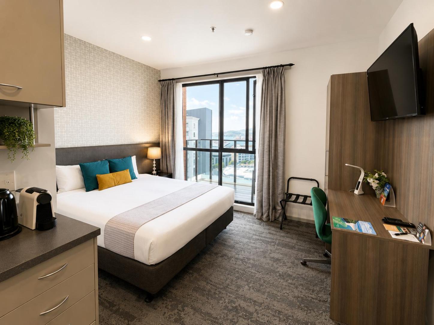 Studio Executive Apartment