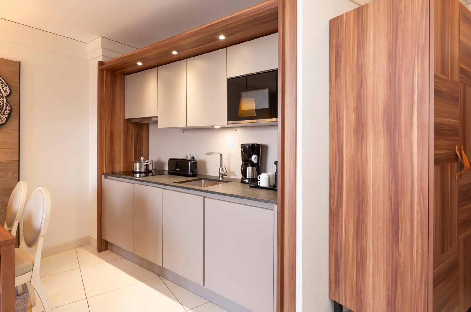 Two-Bedroom Suite