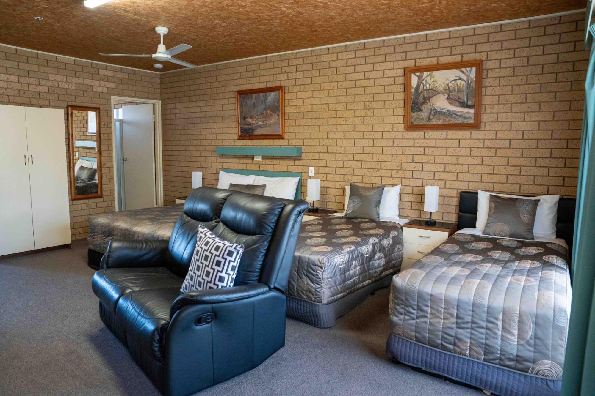 Queen Room