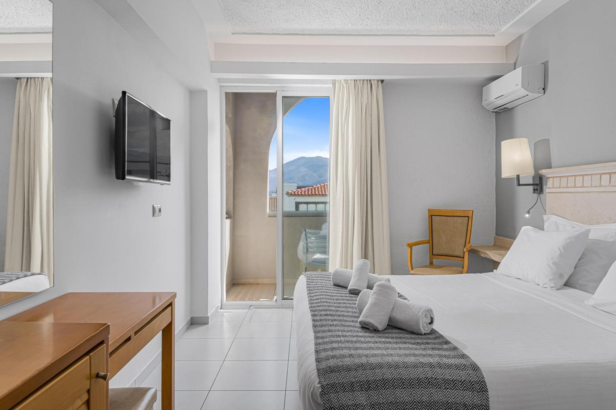 Double Room Garden or Mountain View,1772085316:JPEG