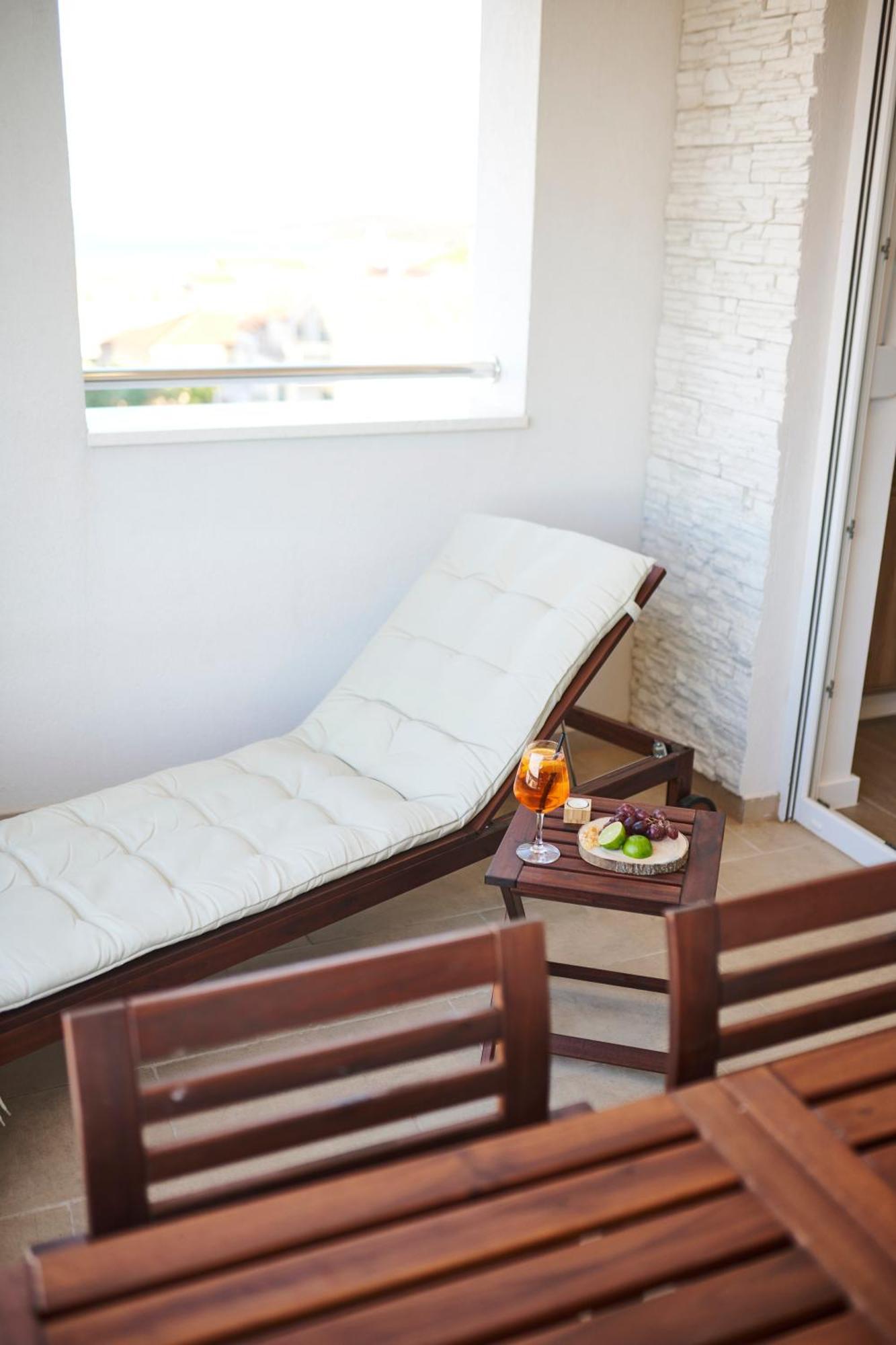 Studio Apartment Balcony
