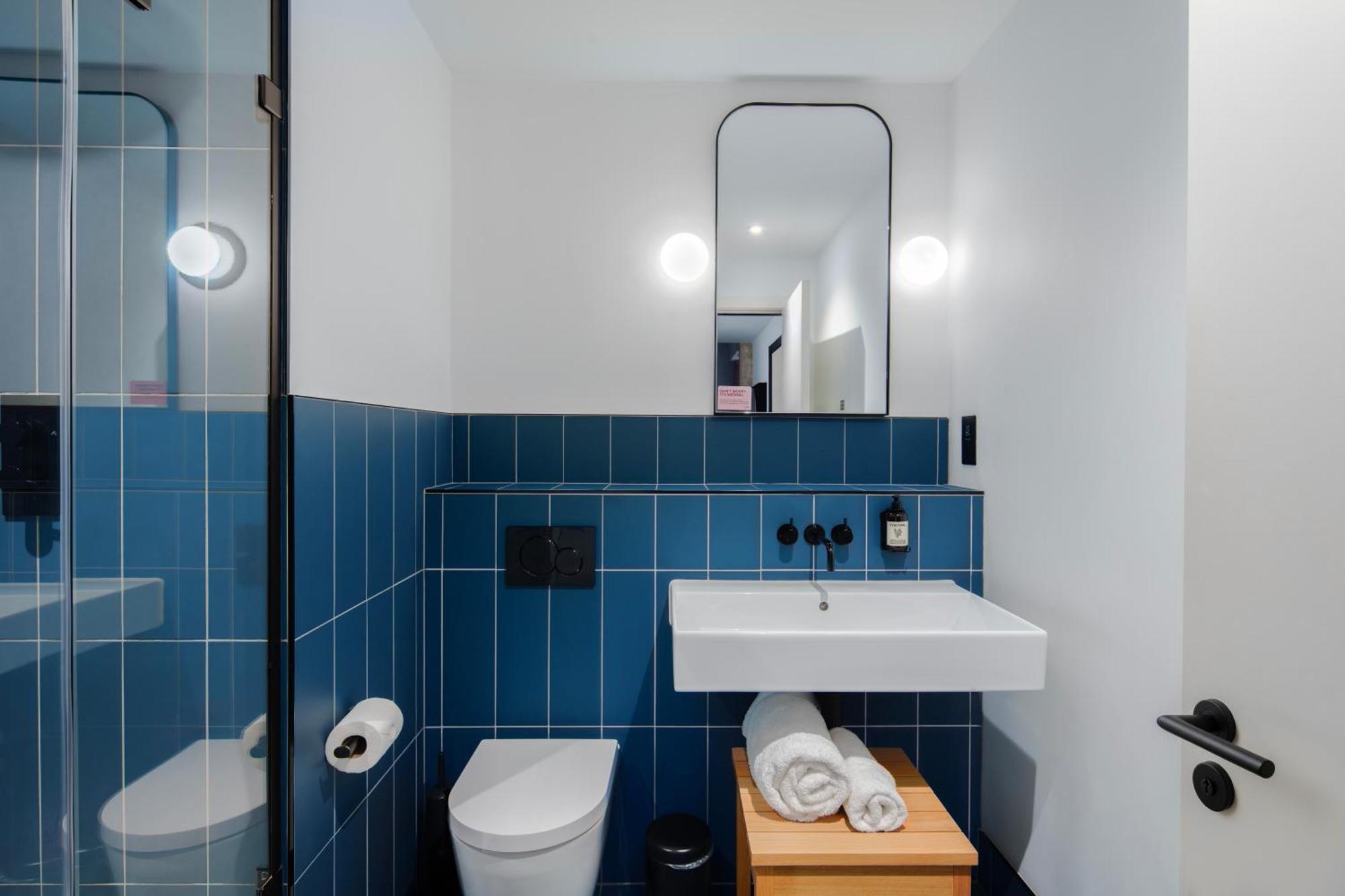 2 Bedroom Beckett Suite