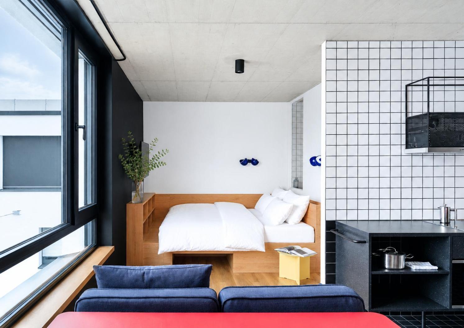 Design Apartment King-Size-Bed