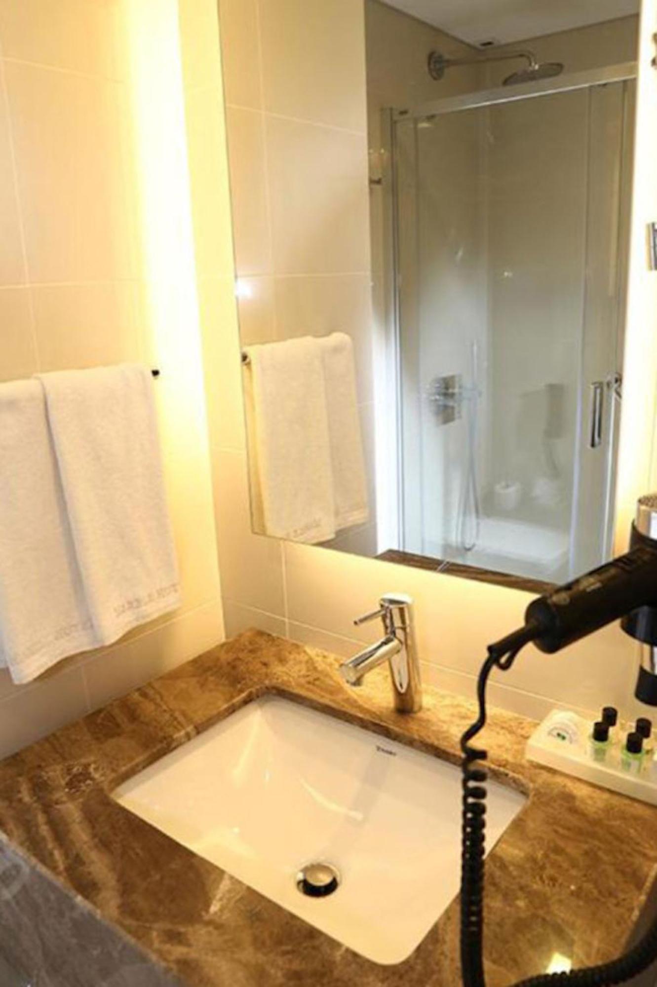 Superior Double or Twin Room with Sea View