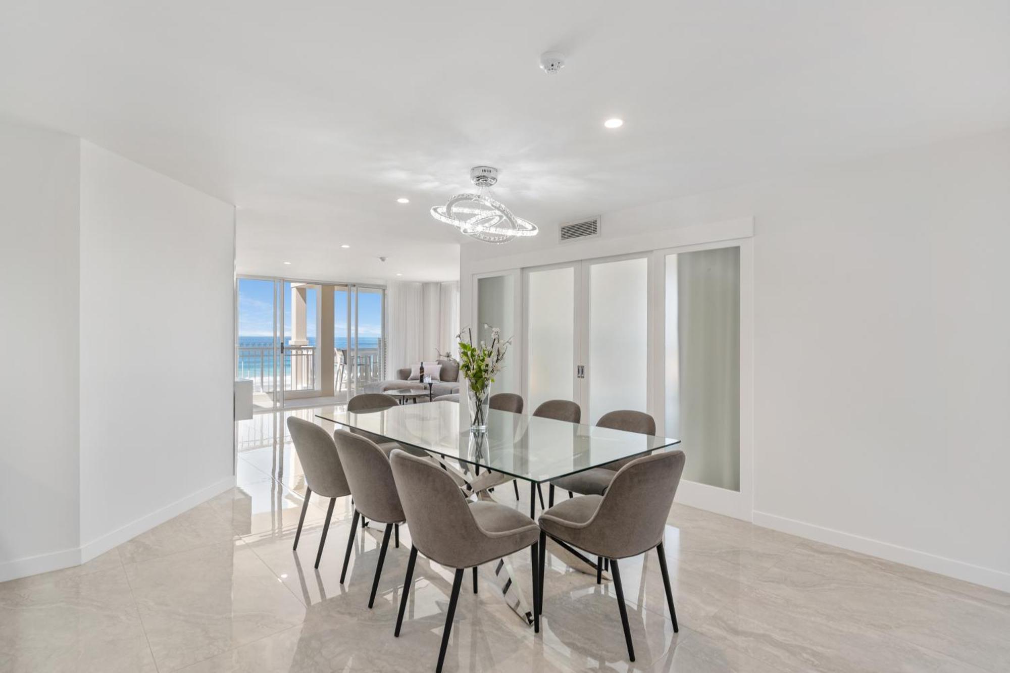 Two-Bedroom Deluxe Apartment Ocean View