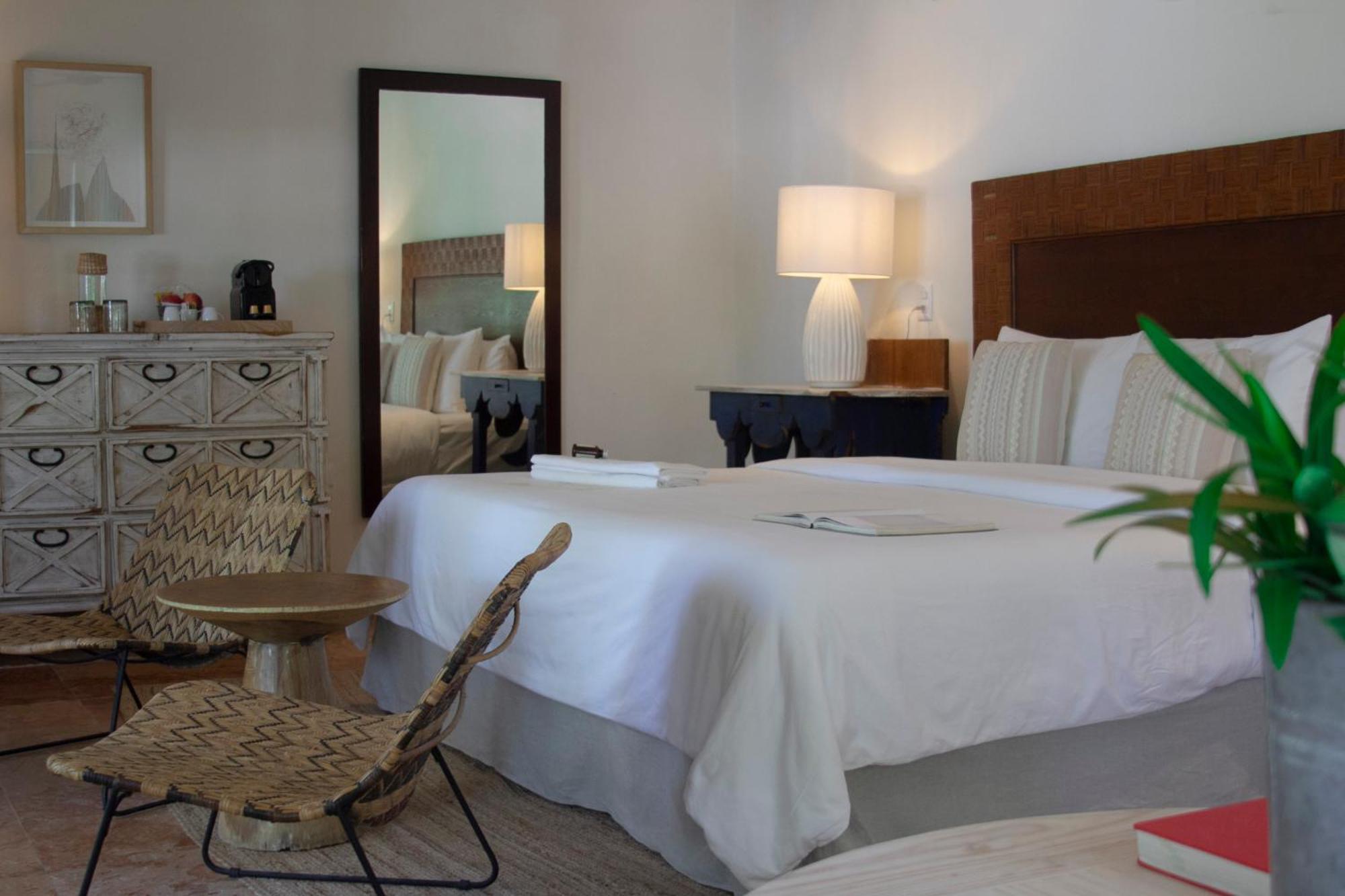 Suite Ocean,1772908648:JPEG