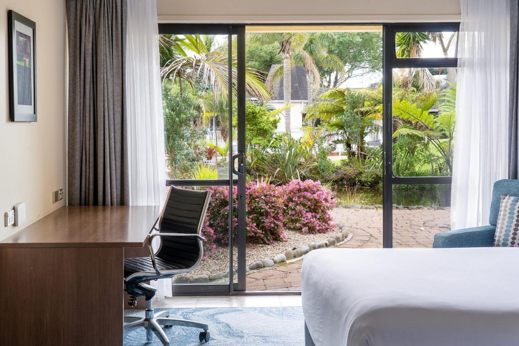 Standard King Room Garden View