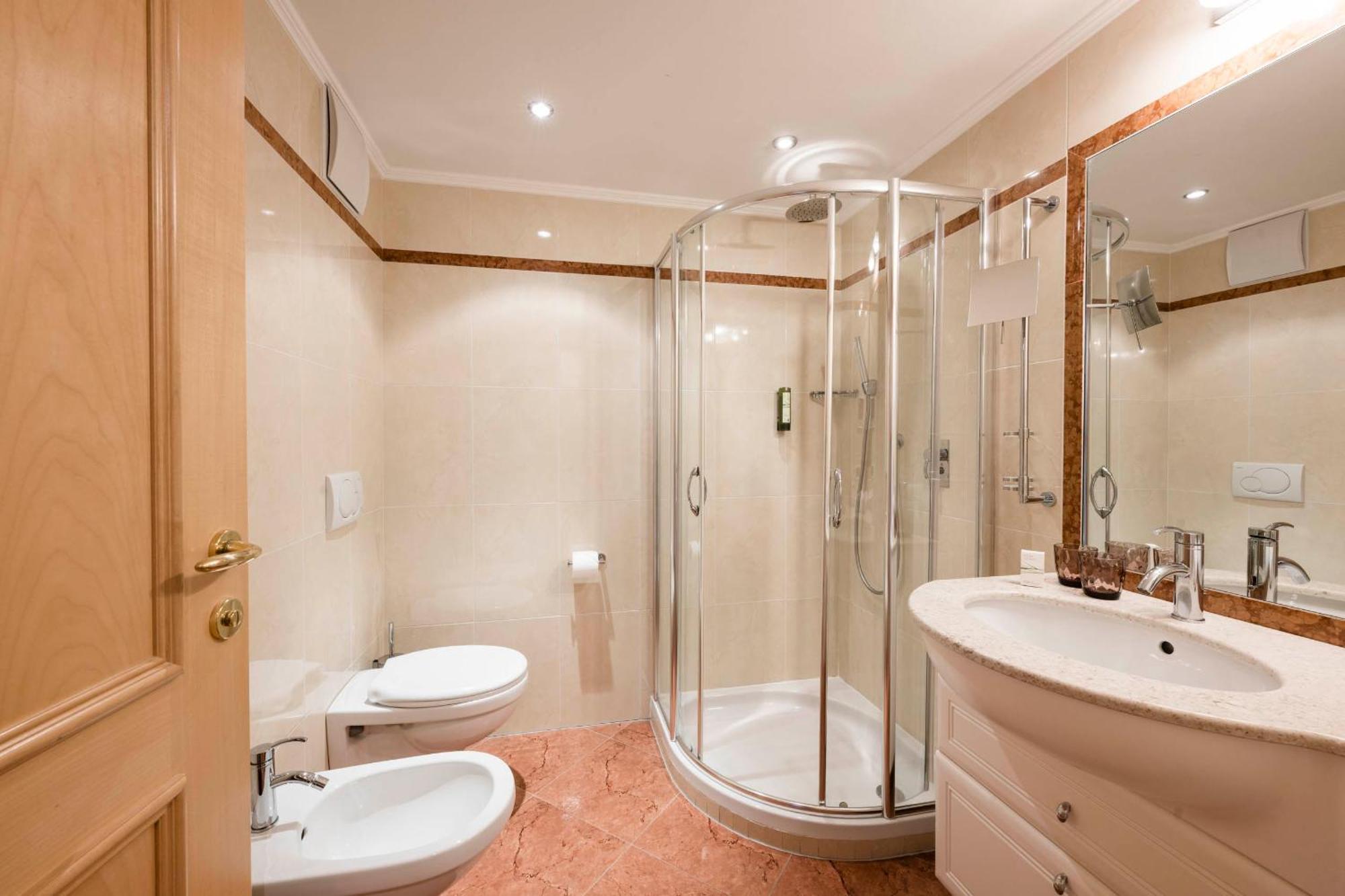 Standard Double Room,1772925182:JPEG