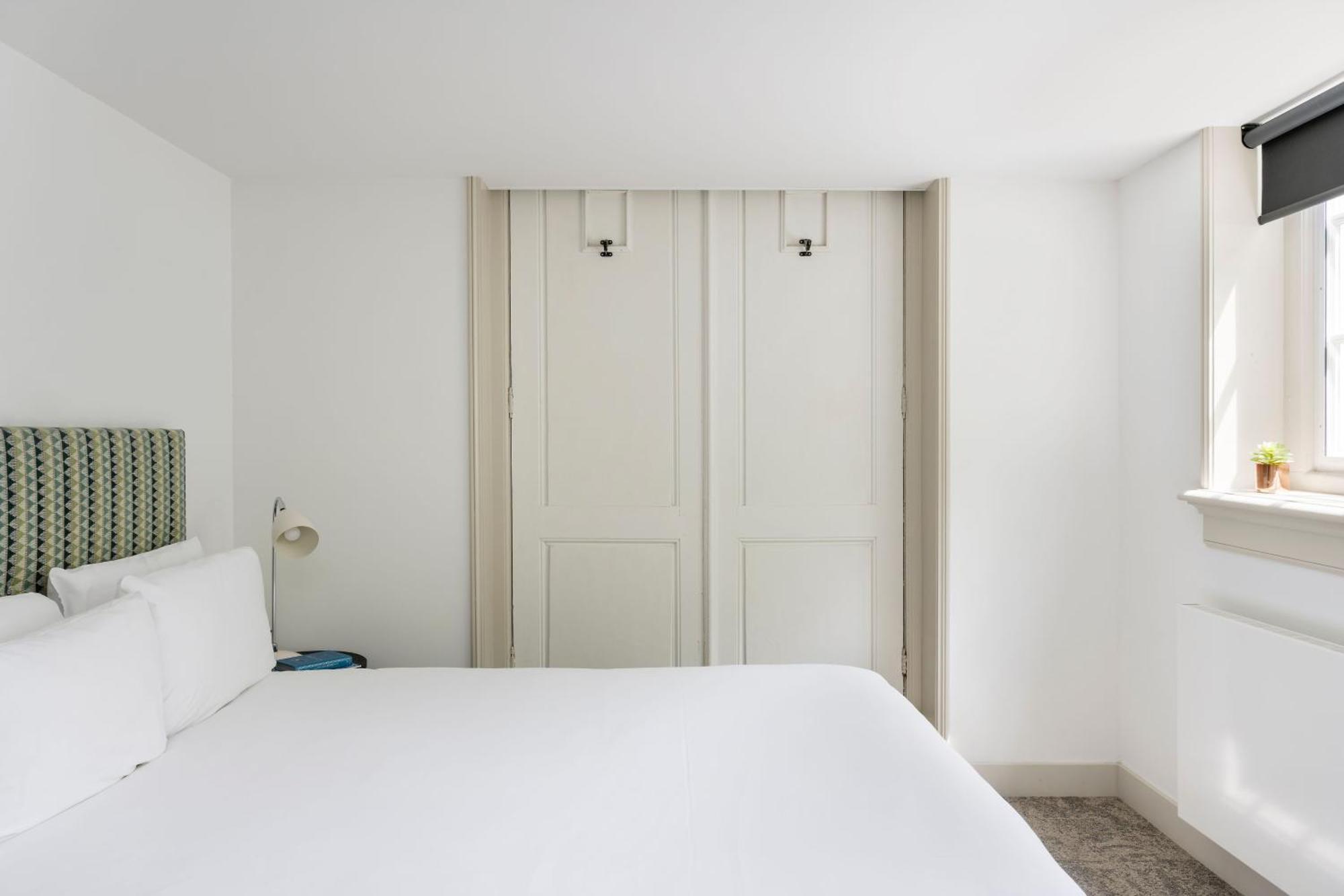Three-Bedroom House,1773391546:JPEG
