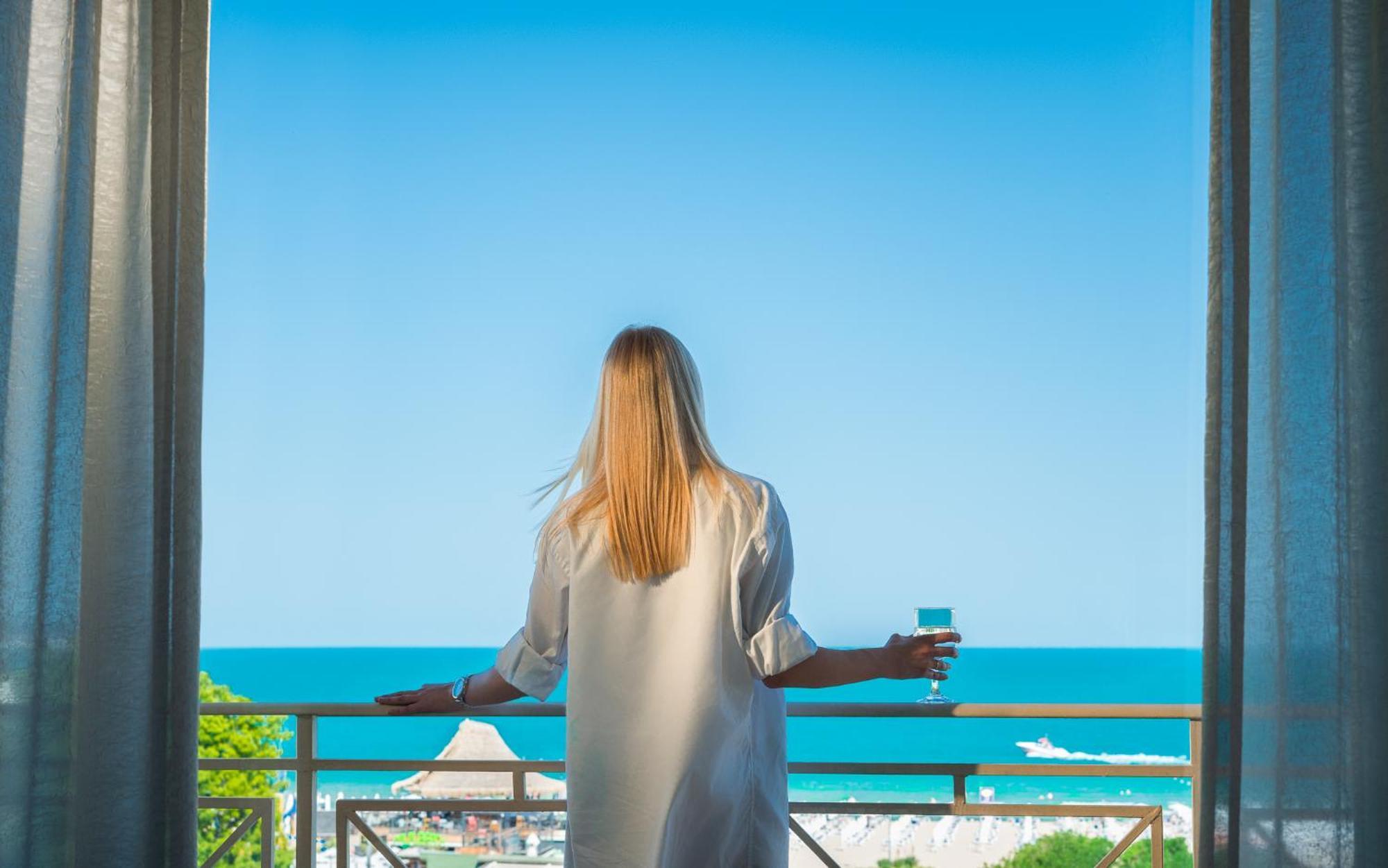 Comfort Twin Room Sea View Balcony Pool Access & WiFI,1773691739:JPEG