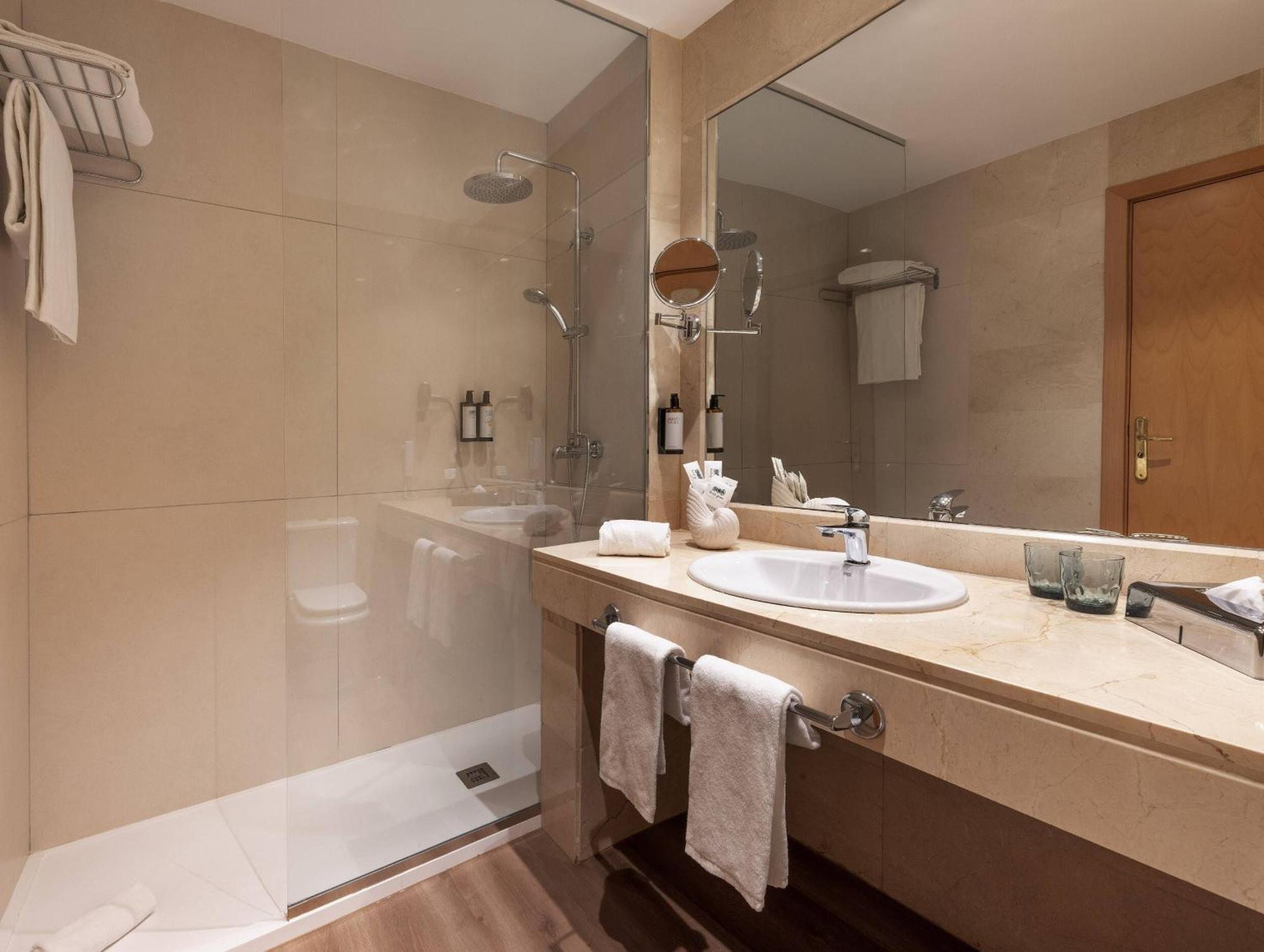 Junior Suite,1774428181:JPEG