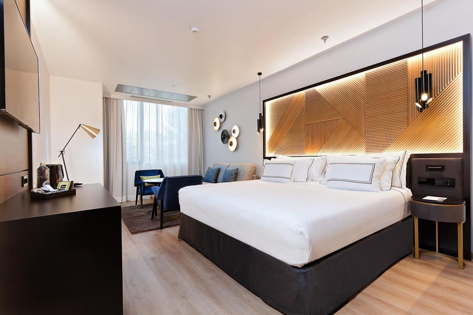 Premium Room Queen,1774428491:JPEG