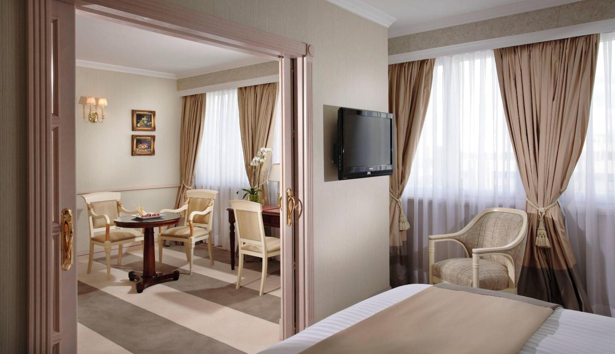 The Level Junior Suite
