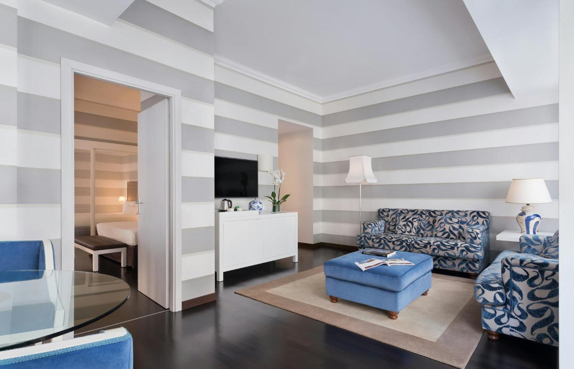 Signature Suite,1774431409:JPEG