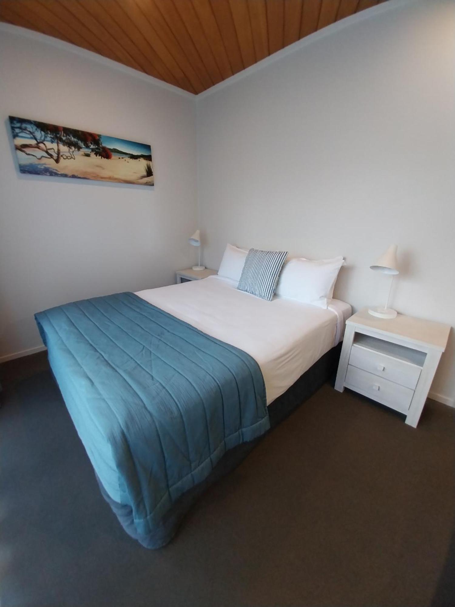 One-Bedroom Apartment Sea View first floor