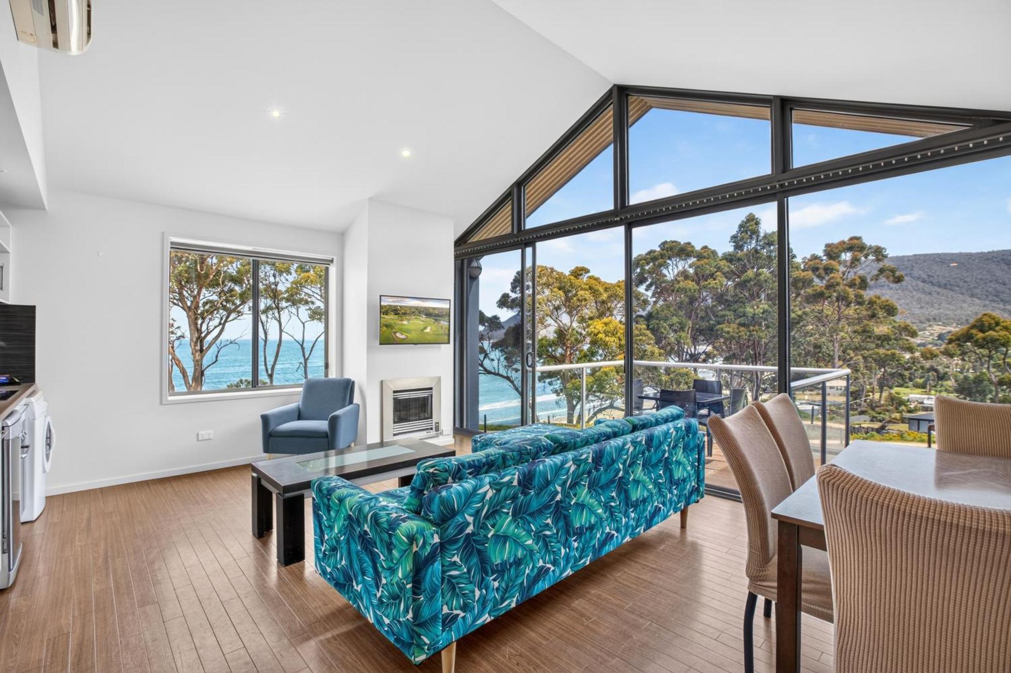 Premium two bedroom spa Apartment