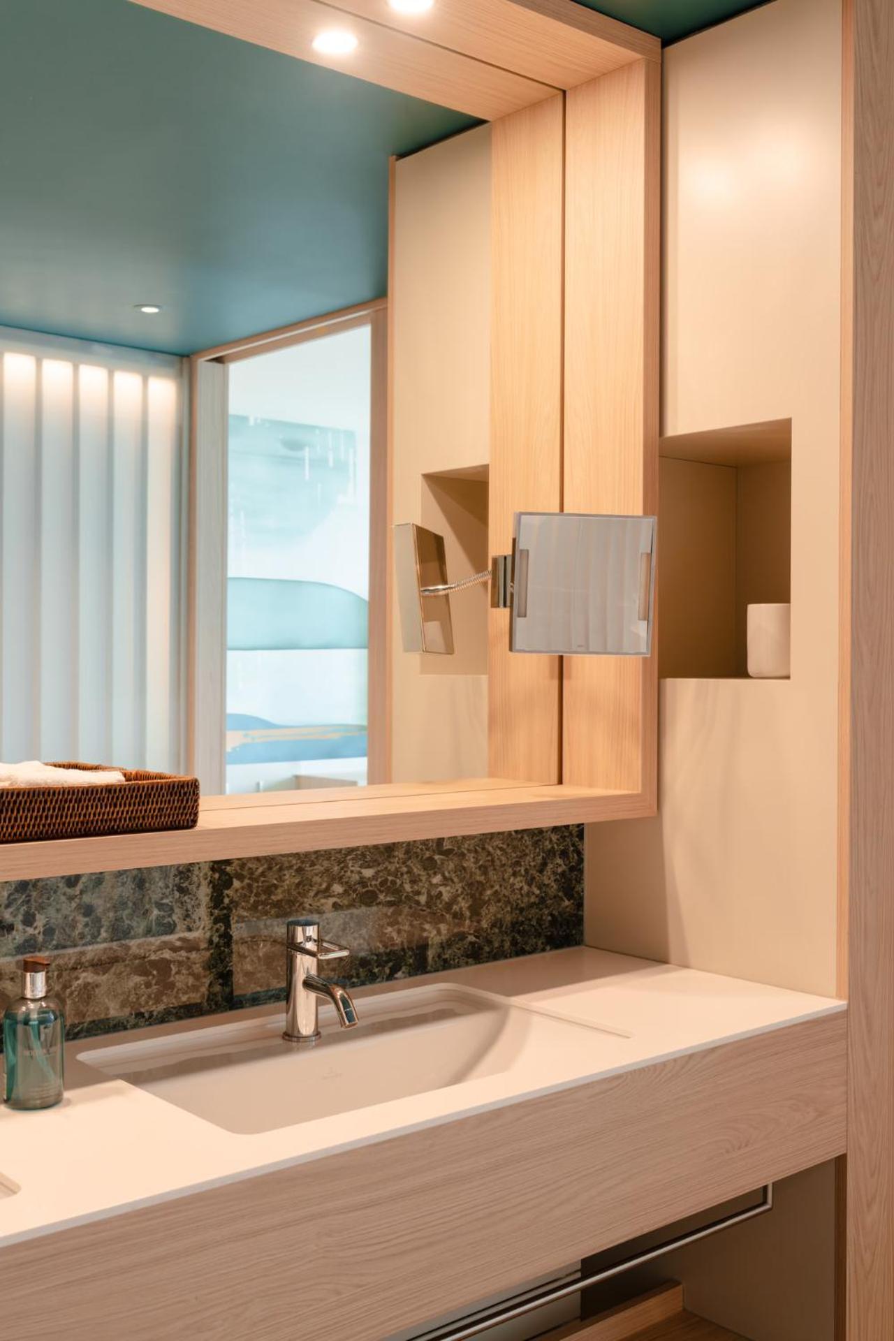 Deluxe Zimmer mit Seeblick