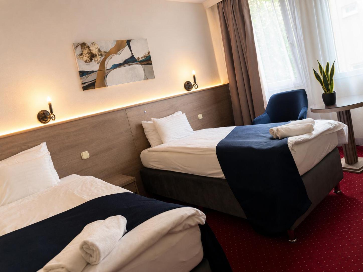 Standard Twin Room
