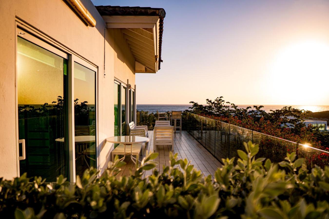 Two-Bedroom Bungalow with Sea View
