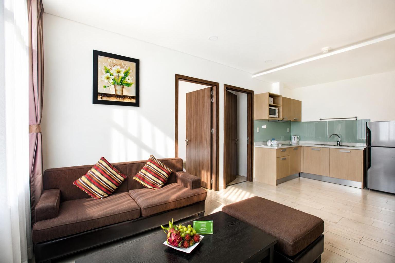EXECUTIVE TWO-BEDROOM APARTMENT – CITY VIEW