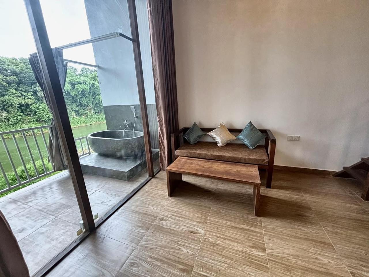 Suite River View