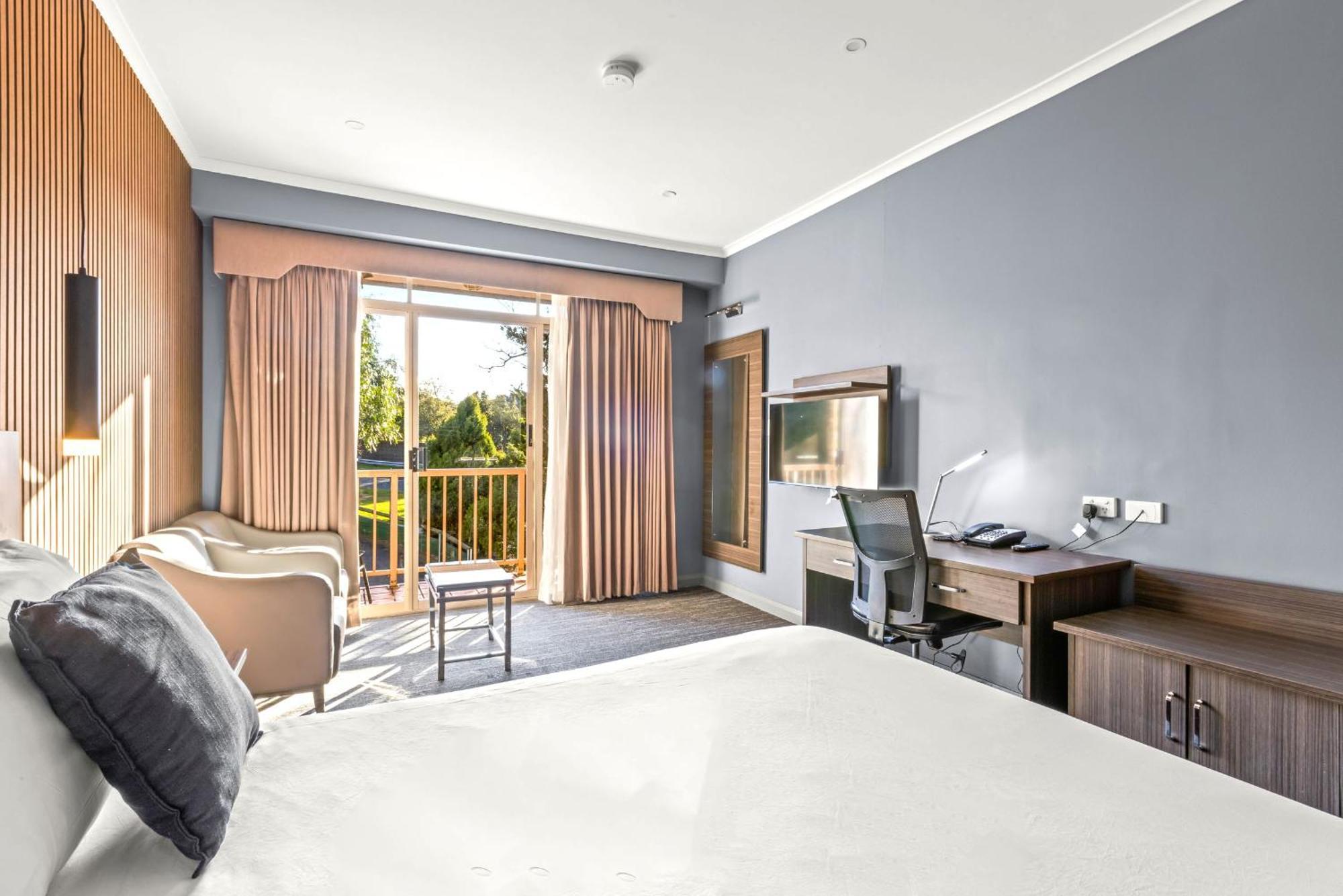 Superior Queen Room