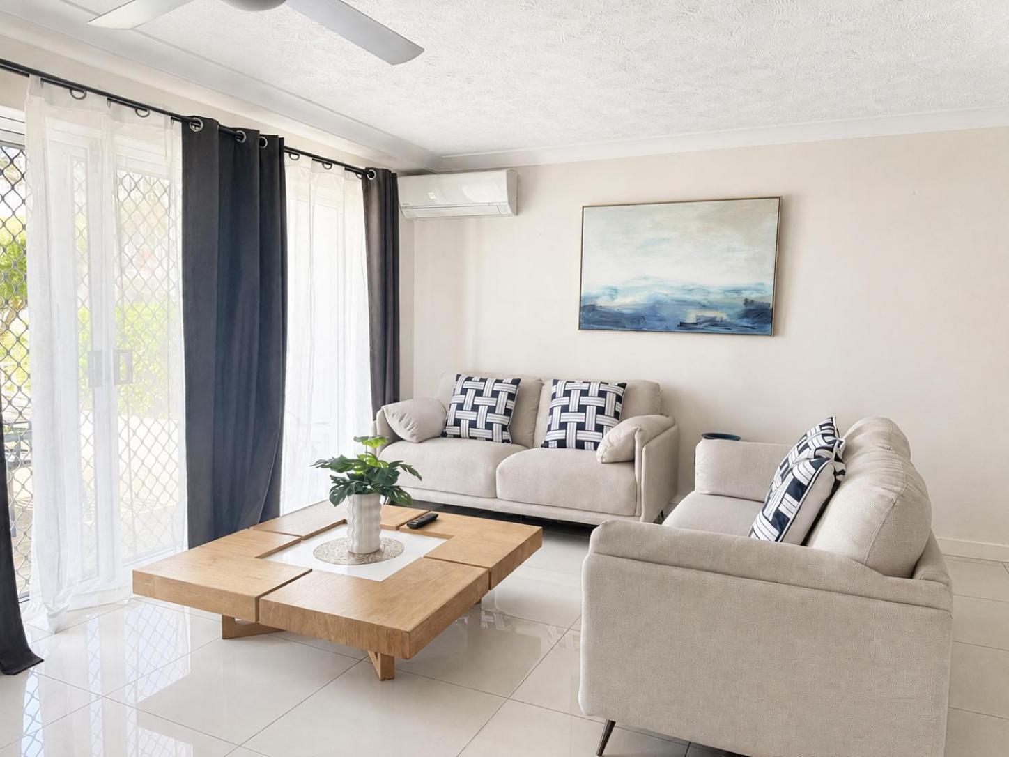 Two-Bedroom Deluxe Apartment