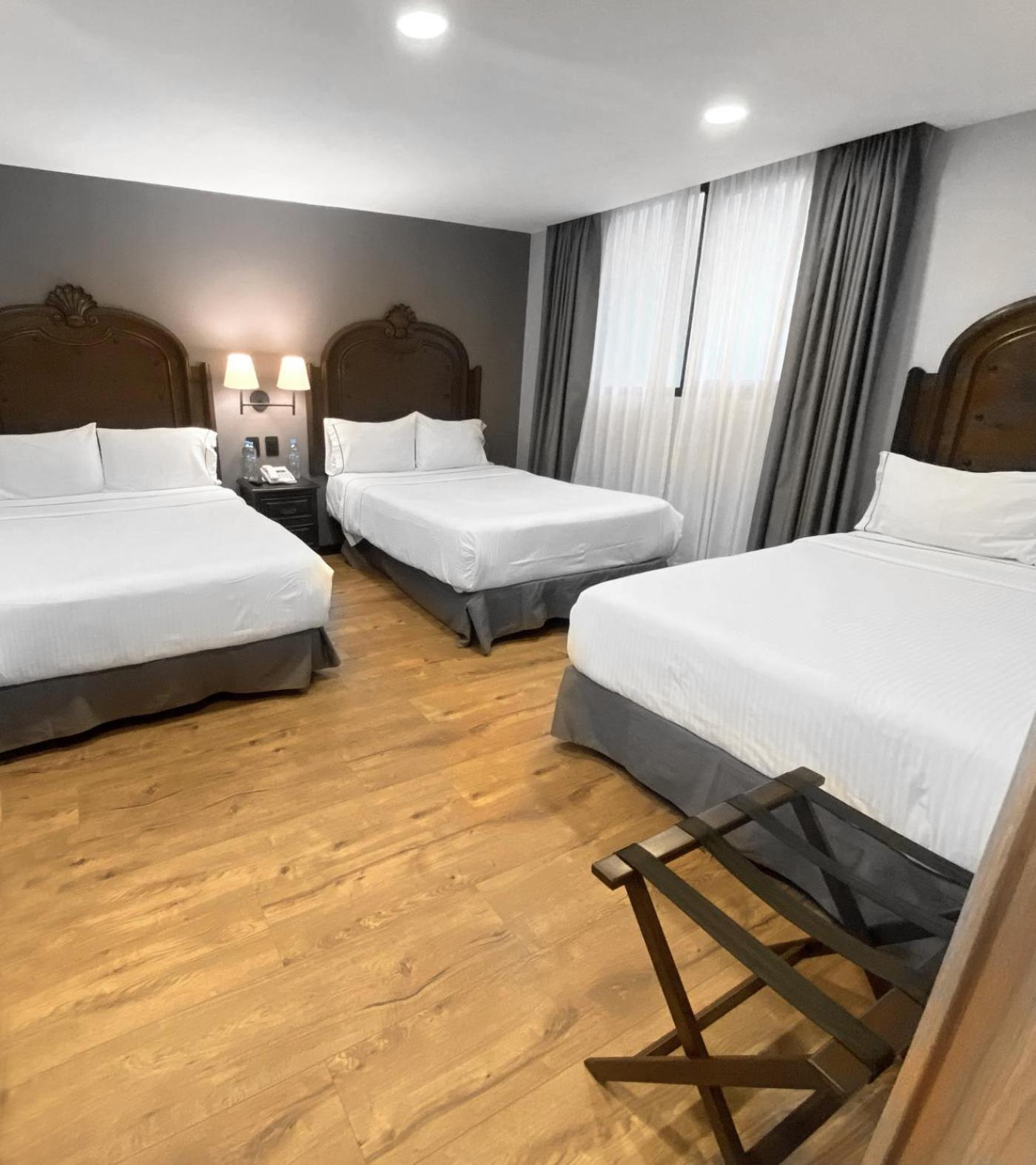 Triple Room