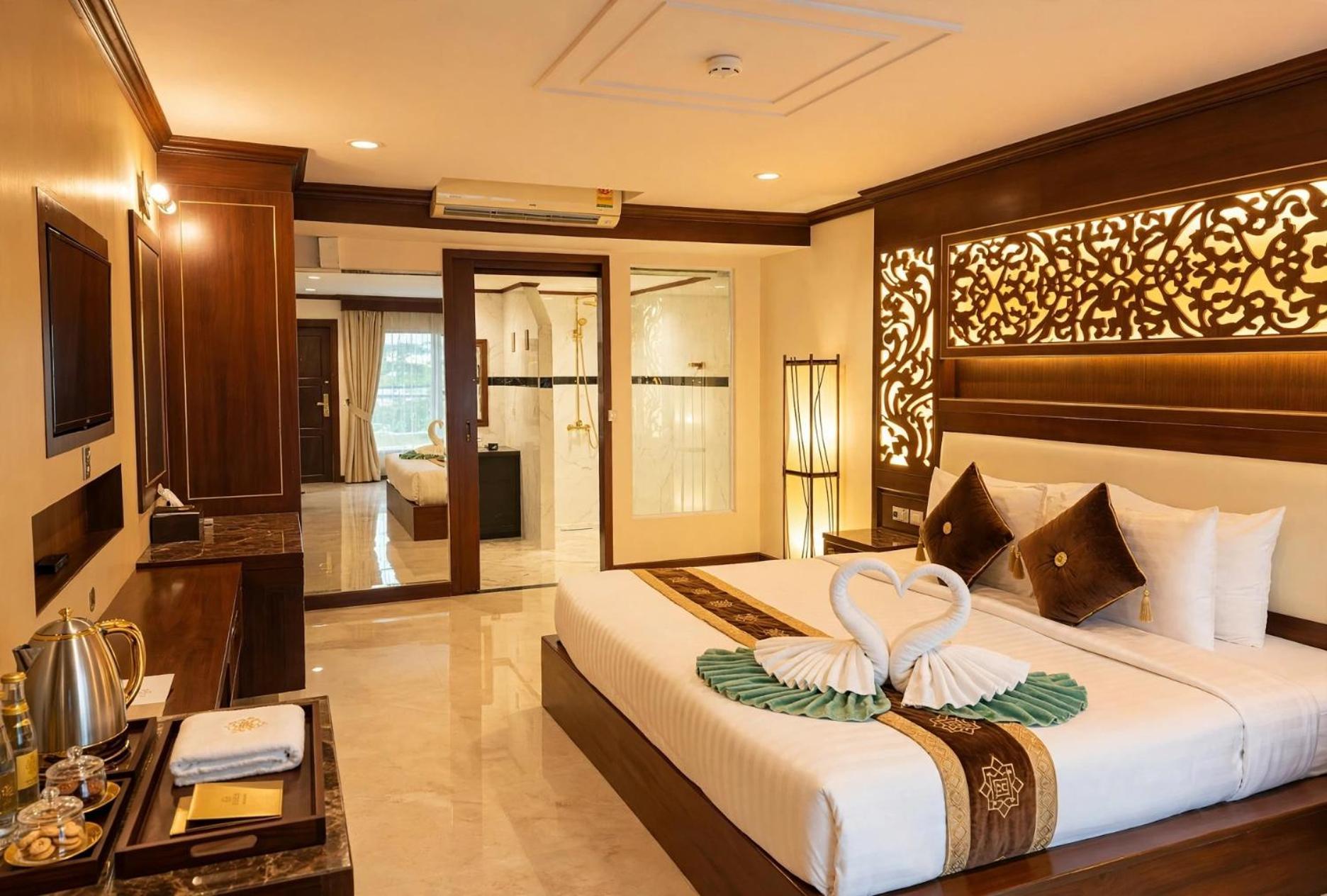 Super Deluxe Double Room Pool View