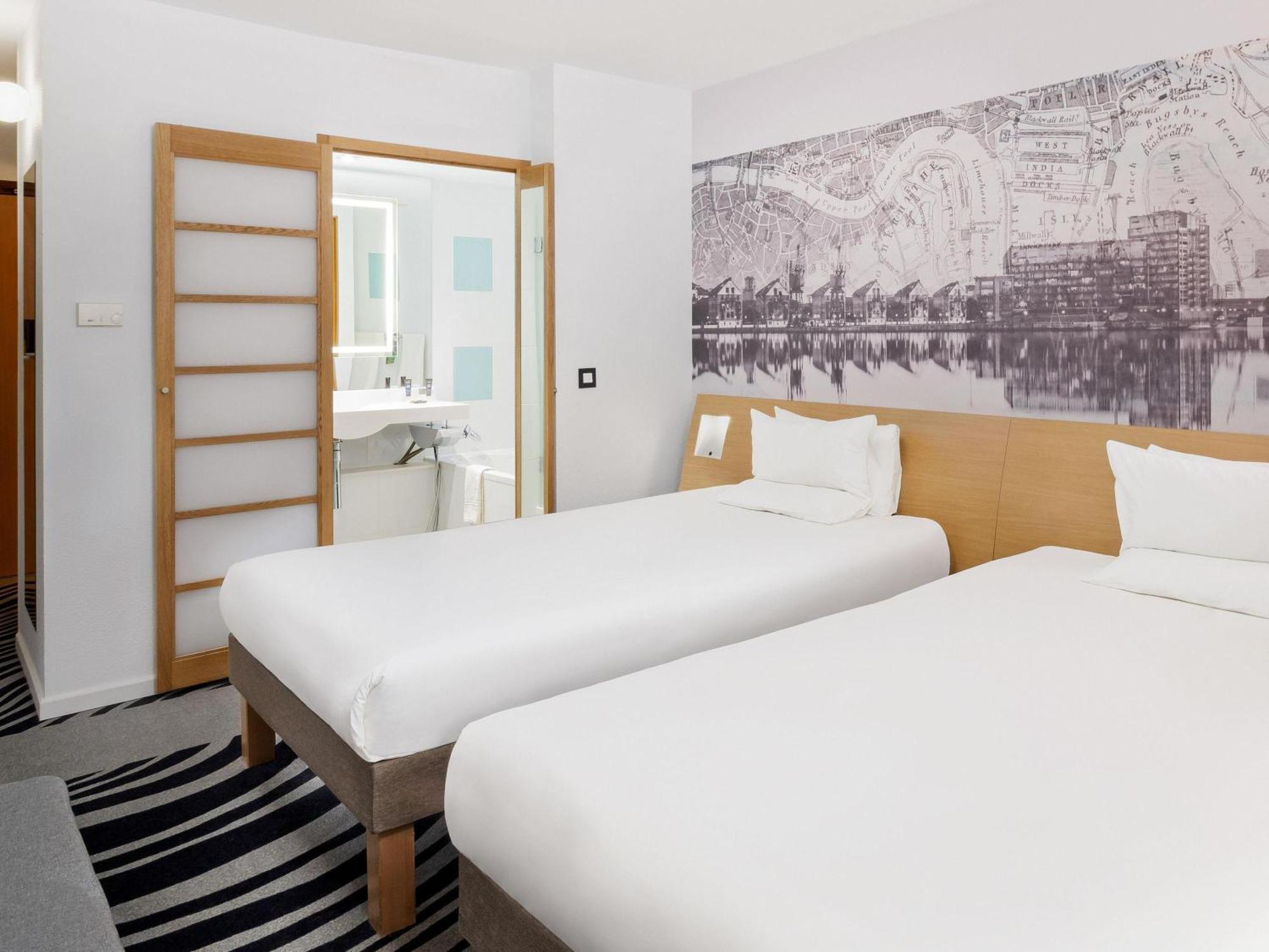 Standard Double Room Two Single Beds