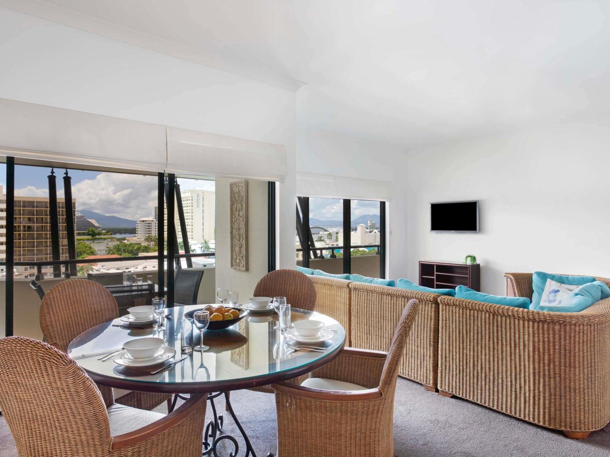 Two-Bedroom Apartment City View
