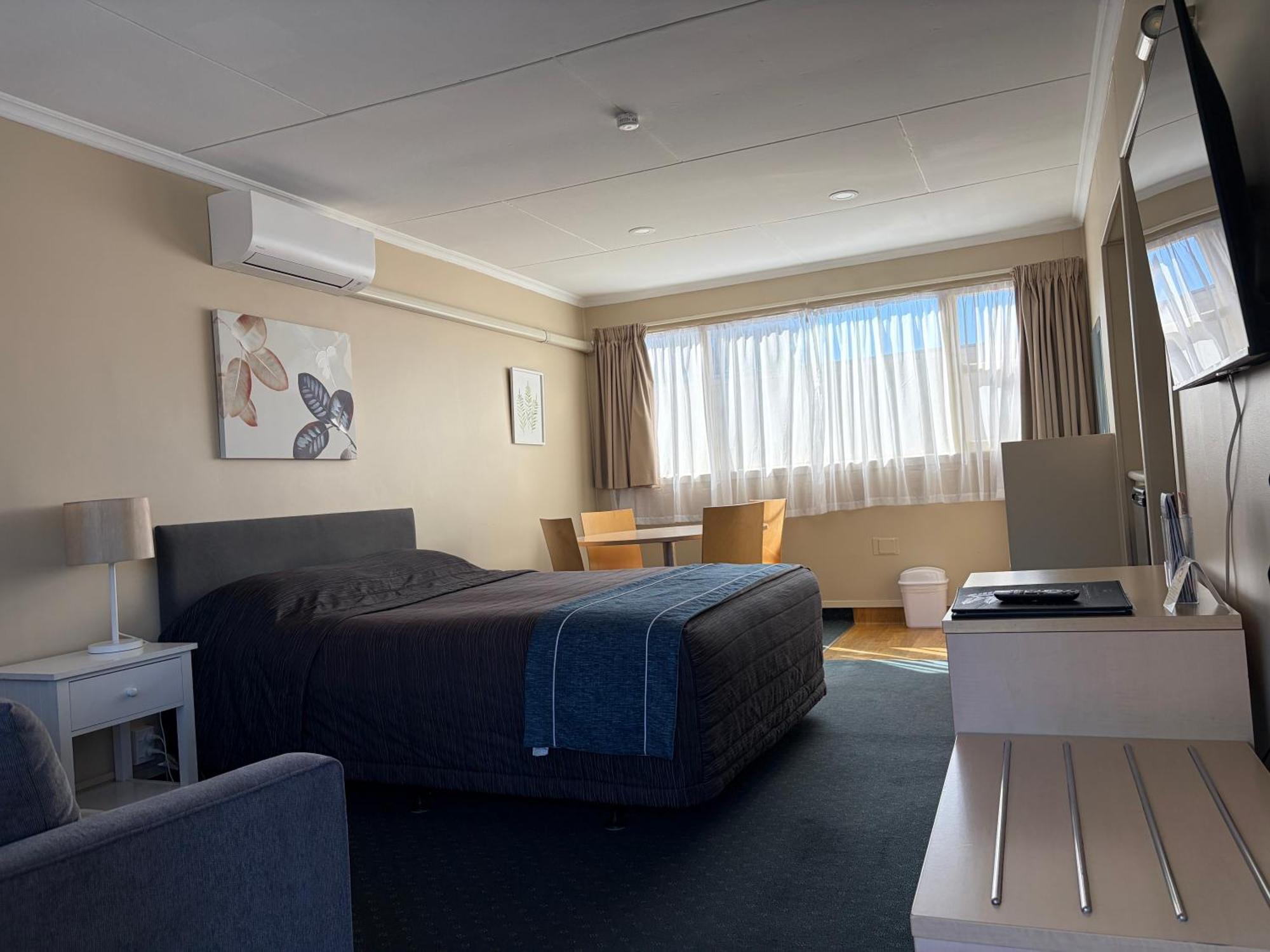 One-Bedroom Family Apartment