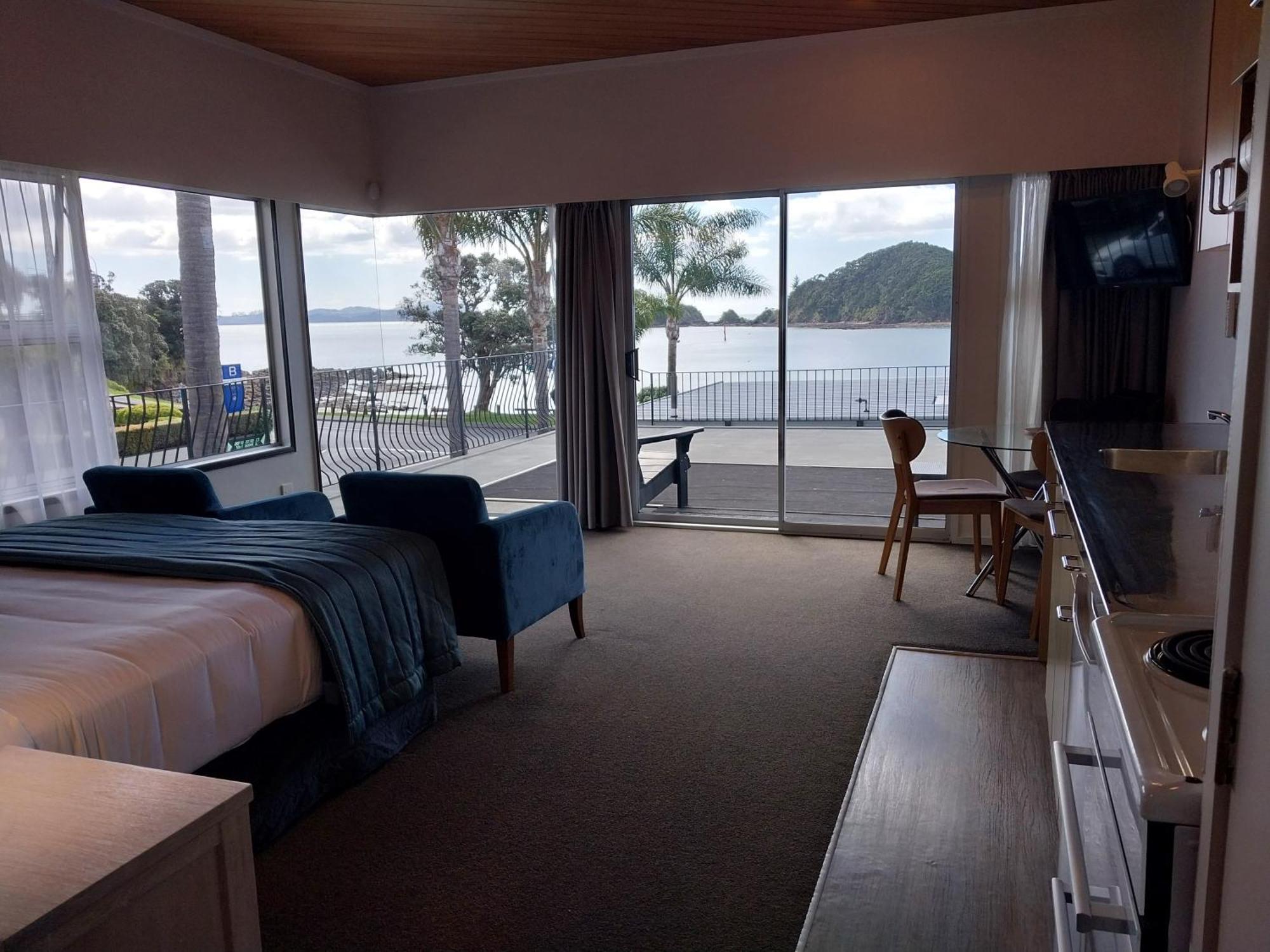 Large Studio Sea View
