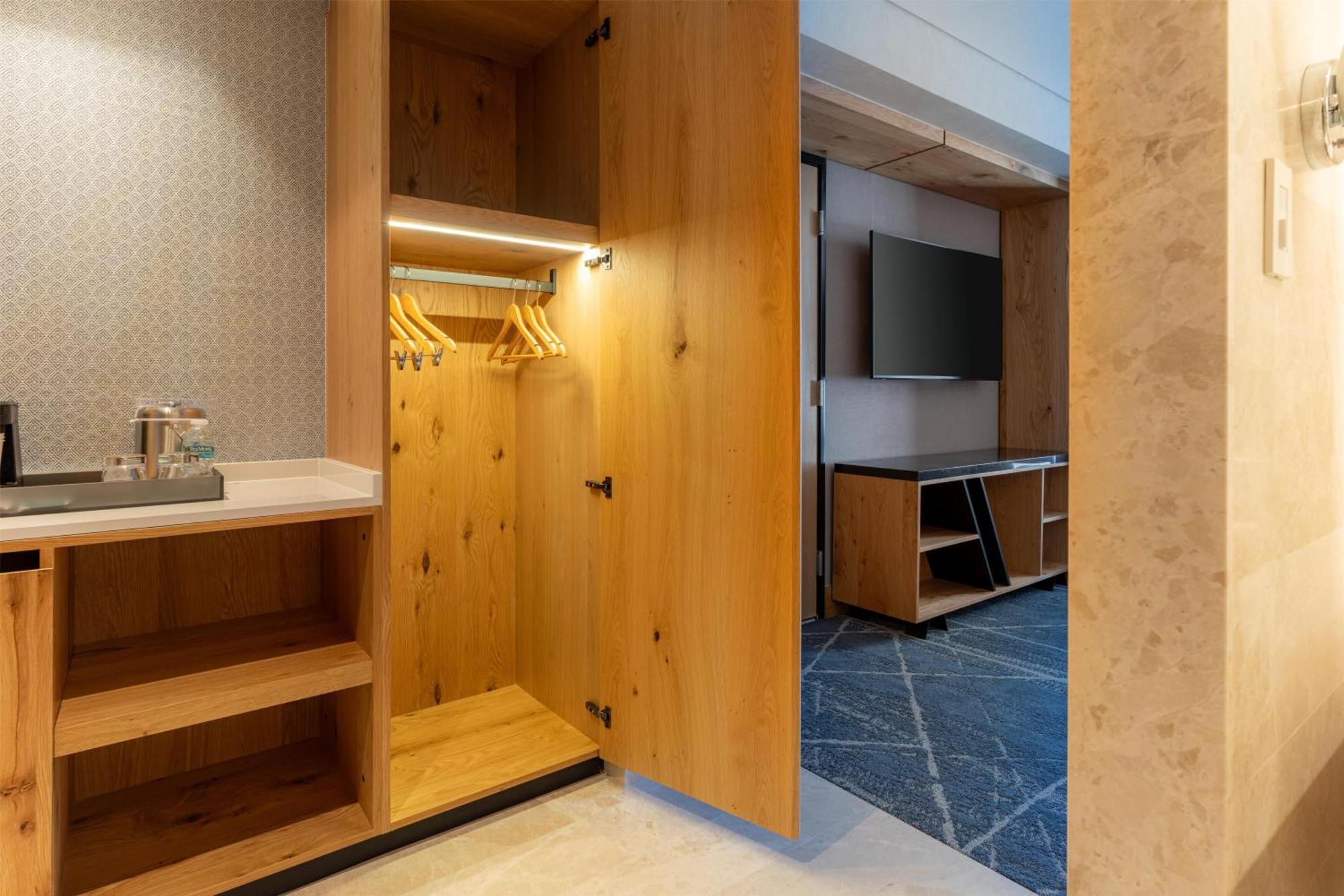 Habitación con cama extragrande - Adaptada para personas de movilidad reducida