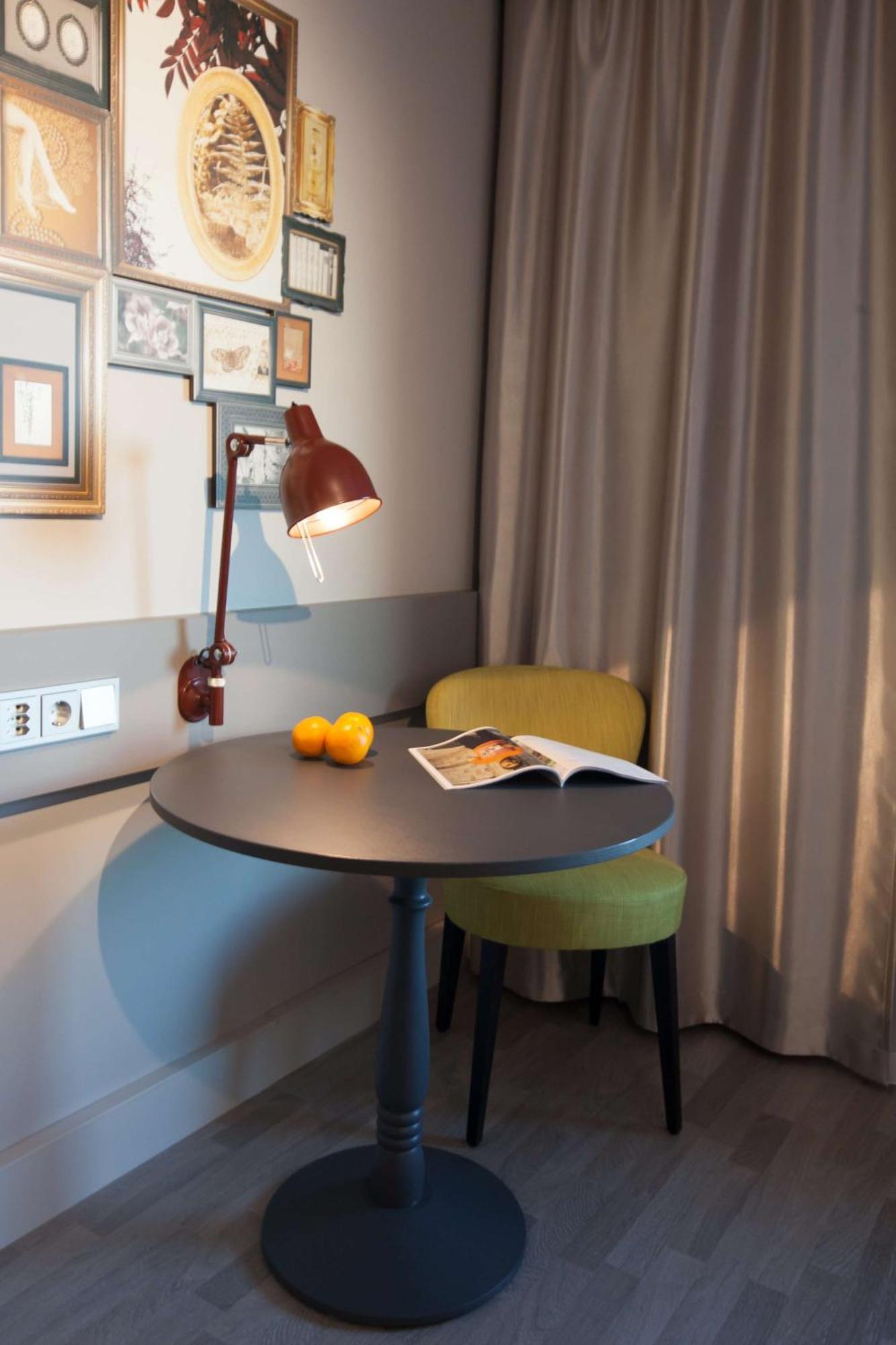King Room