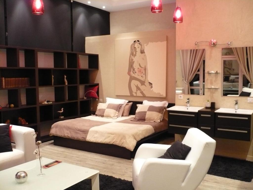 Deluxe Suite,18587696:JPEG