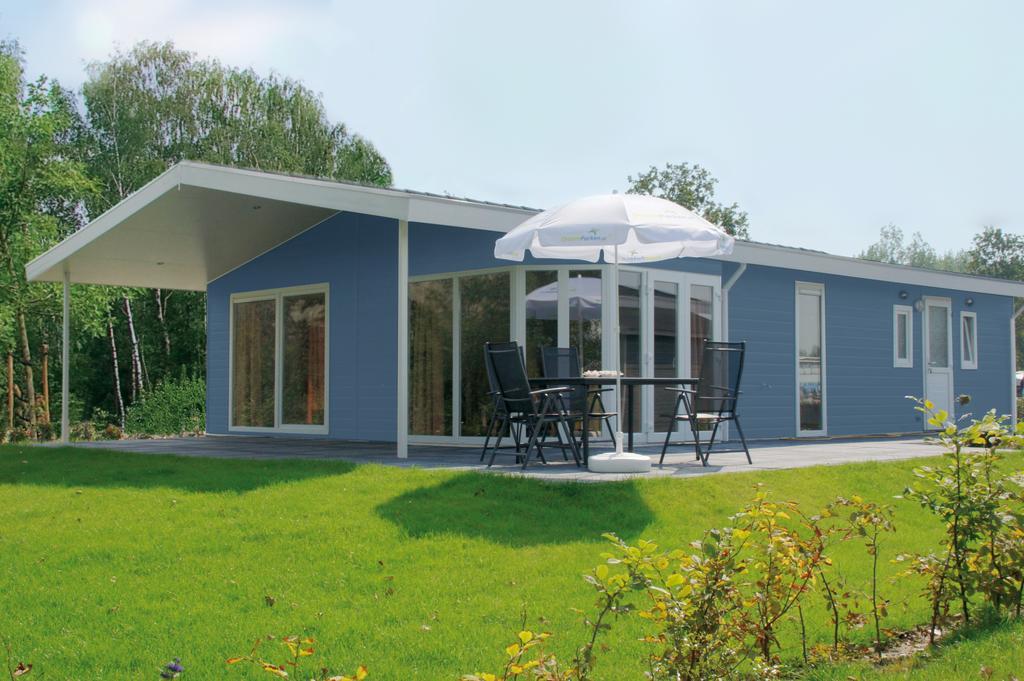 Chalet met 2 slaapkamers Veranda 4,378825082:JPEG